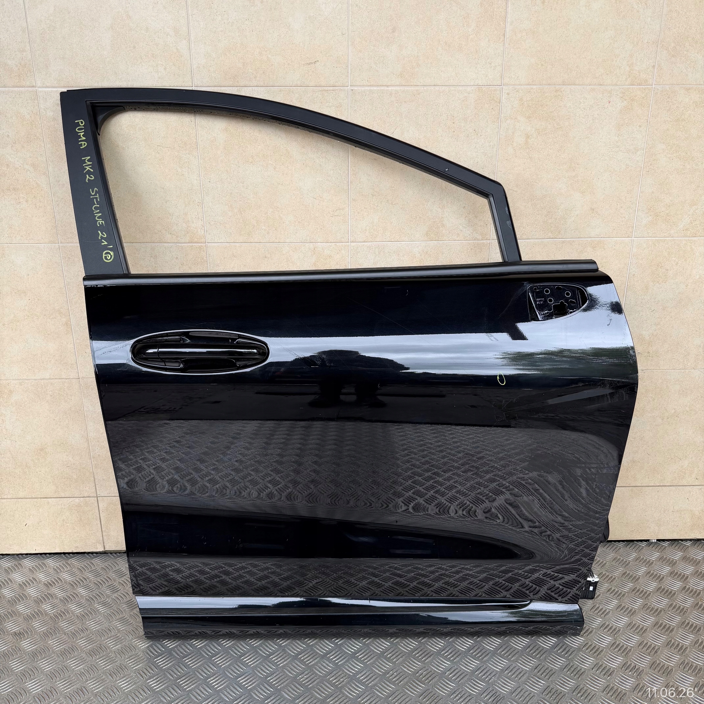 door complete front right FORD PUMA MK2 ST-LINE 2021 ROK