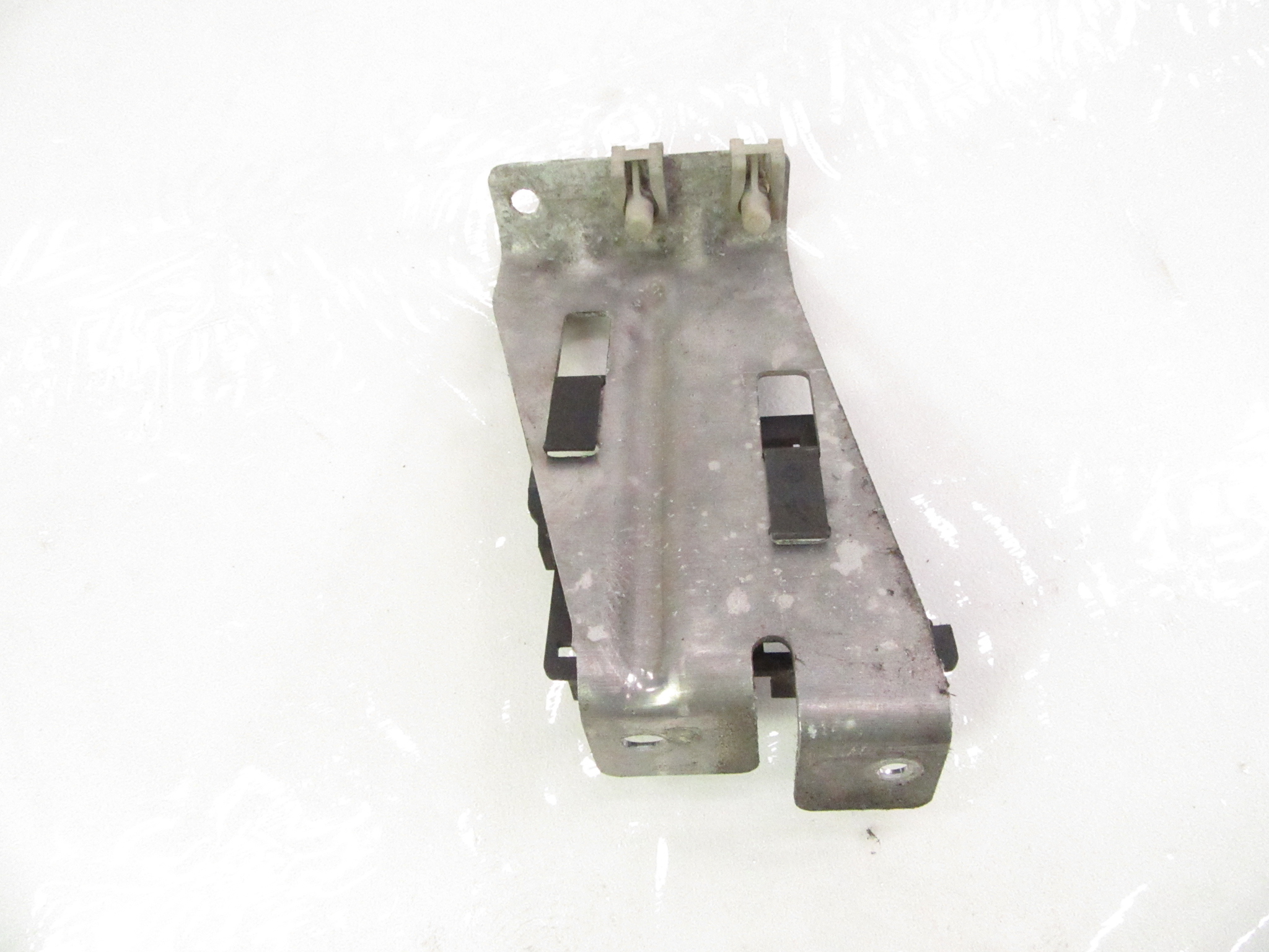 bracket holder sterownika NOX covers tanks left BMW e70 e71 F15 F16