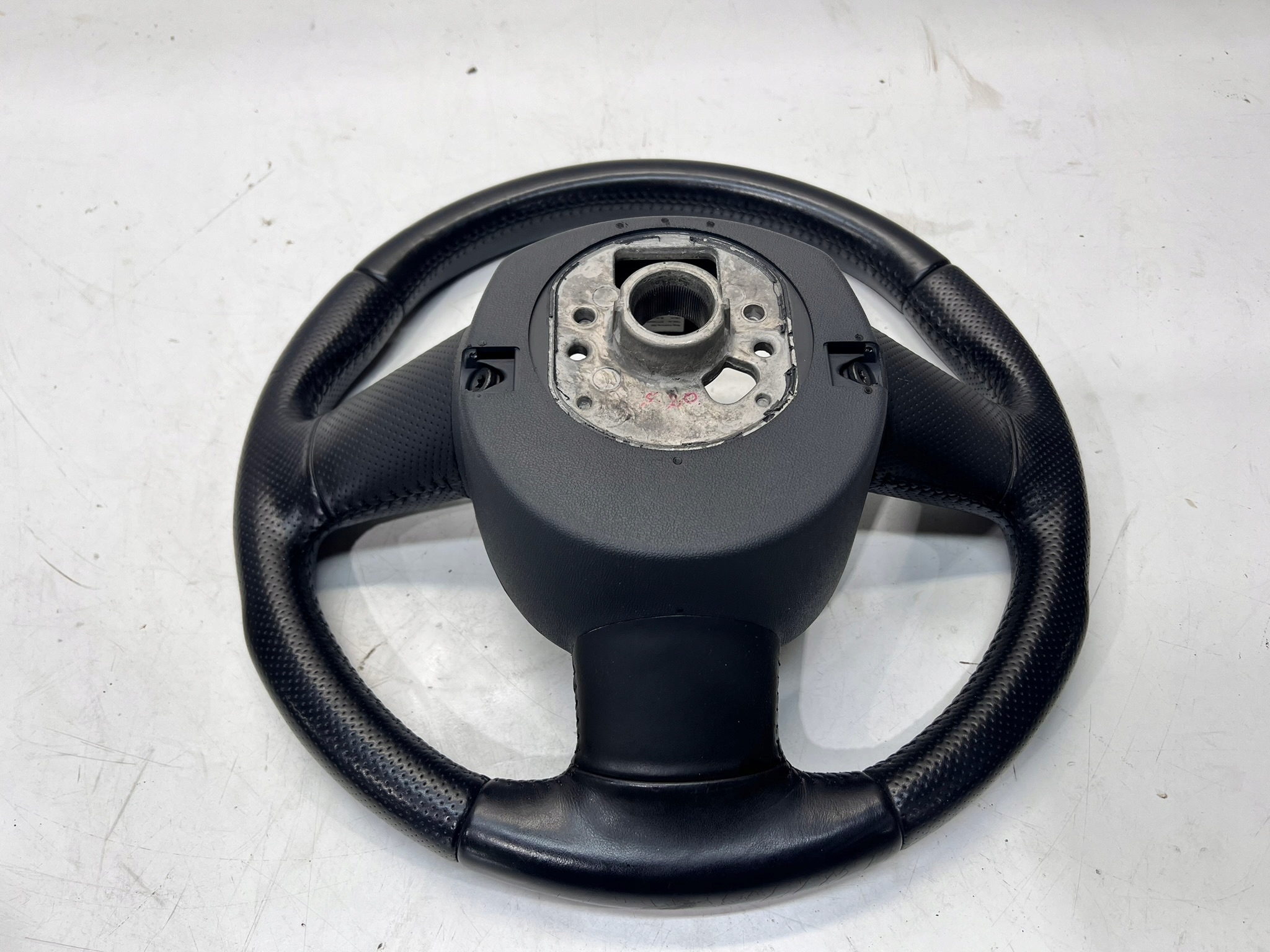 lenkrad Leder MULTIFUNKCJA AUDI A6 C6 A8 D3 LIFT 4E0419091DA TNA 2/25