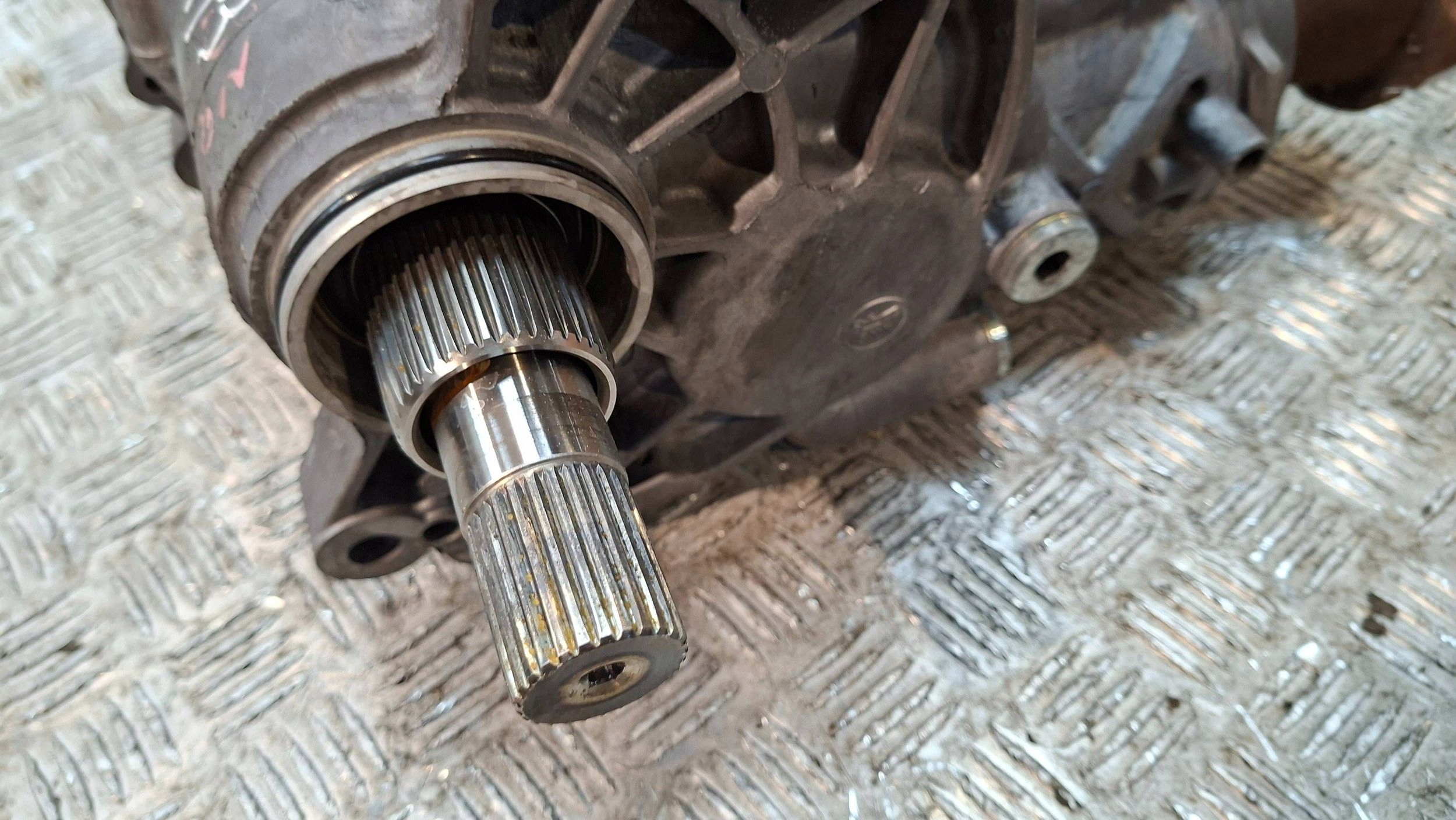REDUKTOR gearboxes 24240427 OPEL ANTARA 2.0 CDTI 4X4 2007