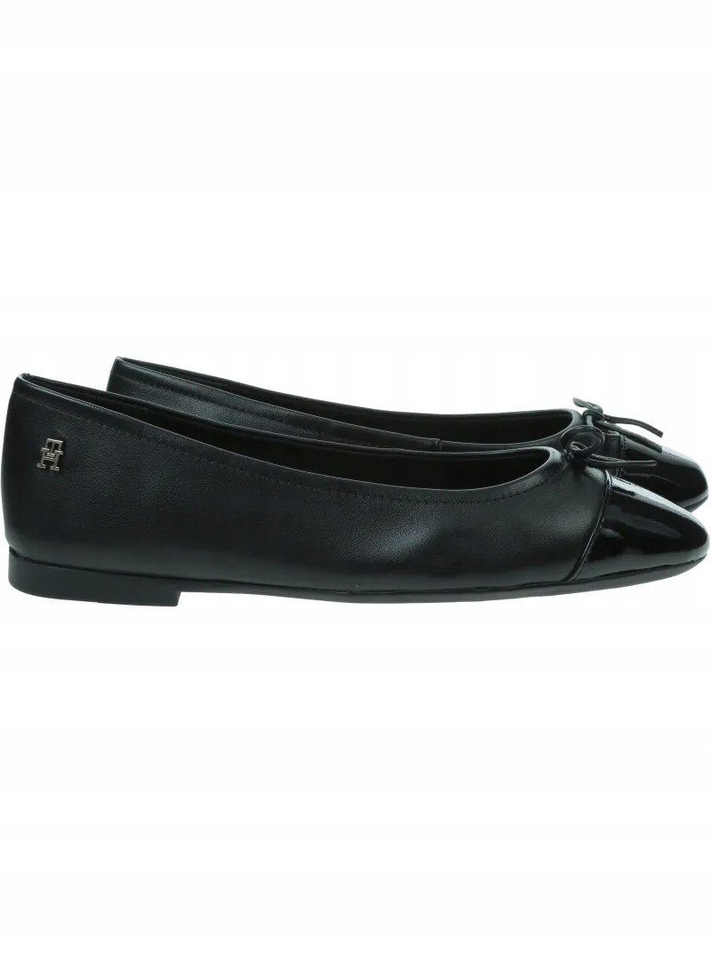 Baleríny Tommy Hilfiger Patent Toe-Cap Ballerina FW0FW08830 Bds 38