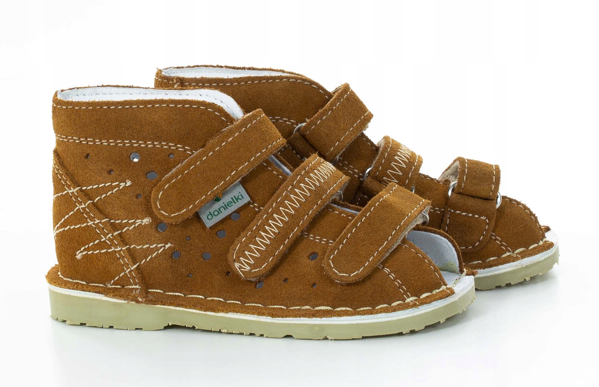 Danielki dziecięce kapcie profilaktyczne T105 Camel rozmiar 23