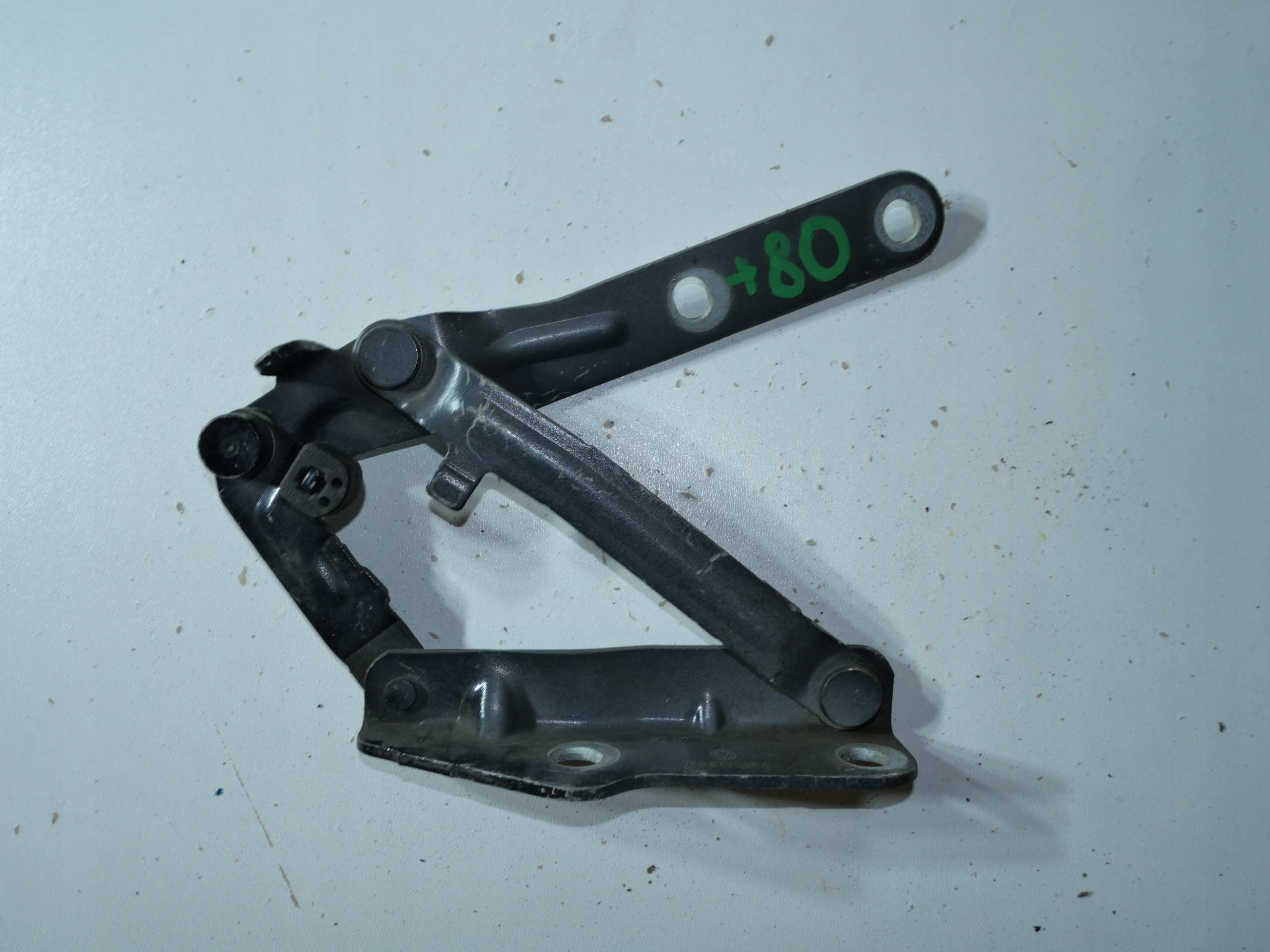 hinge bonnets POKRYWY left VW T6 7E0823301A