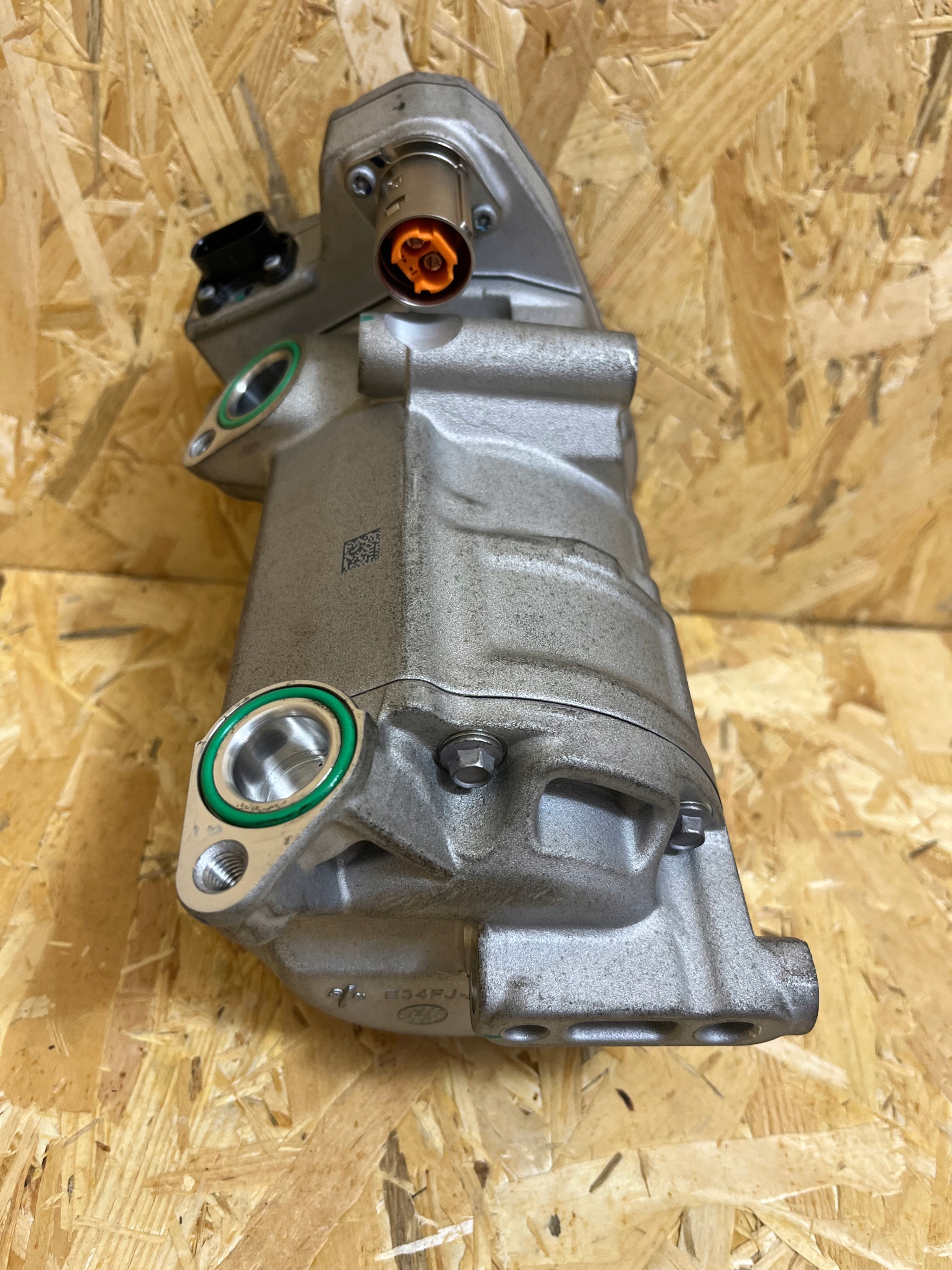 компрессор кондиционера SMART #1 volvo EX30 #3 6608084265