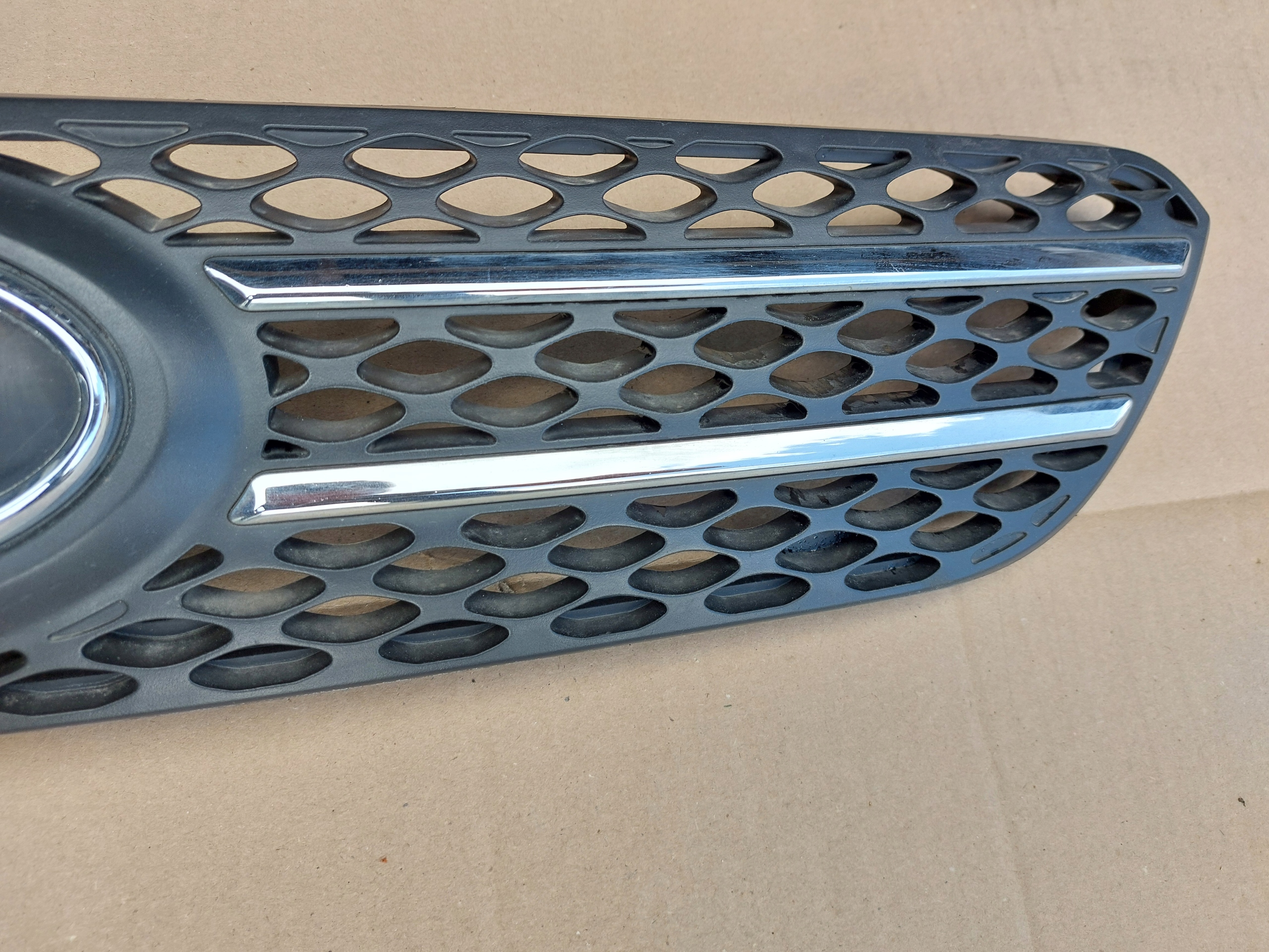 Griglia GRIGLIA Chodnicy Kia Ceed e 86350-1H200