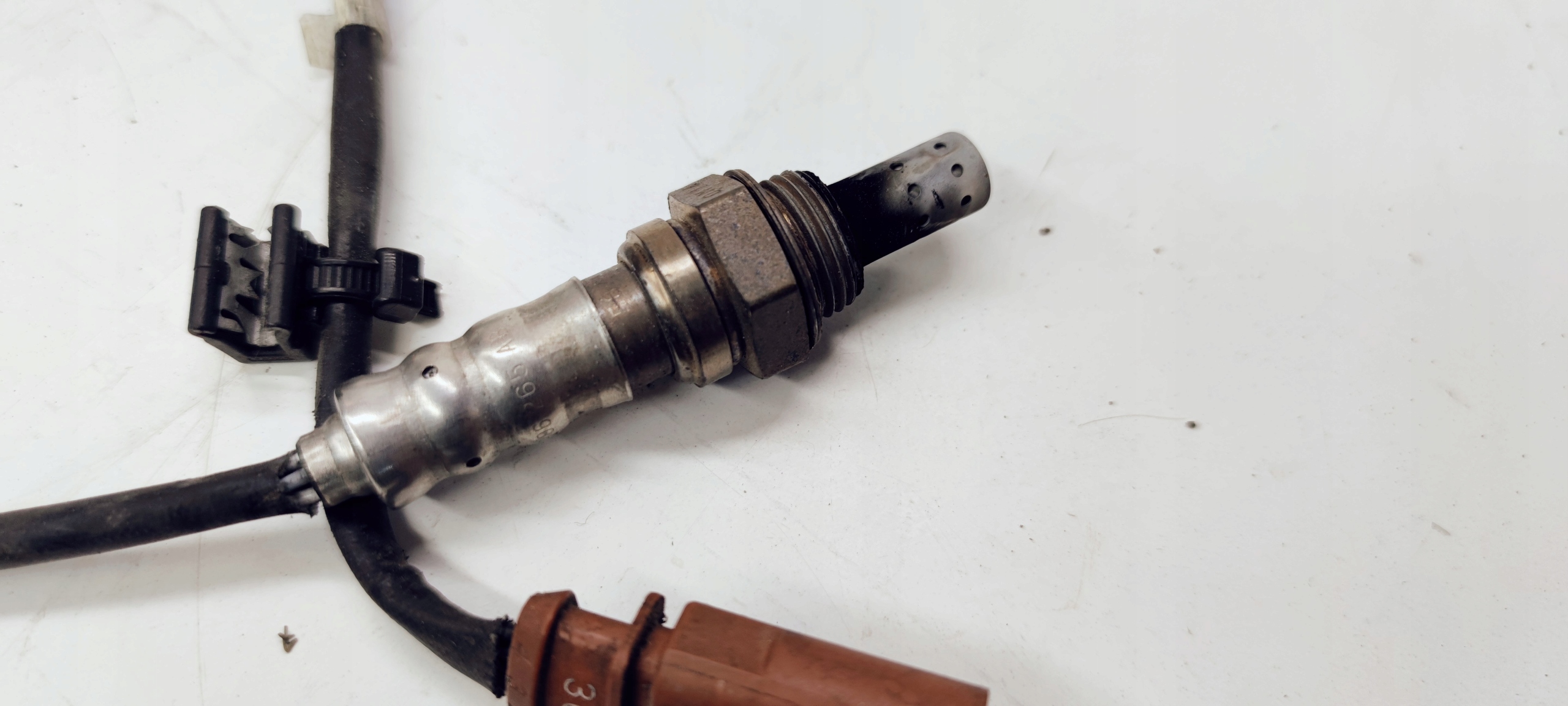 Sensor TEMPERATURY Gase SONDA AUDI 06E906265AB