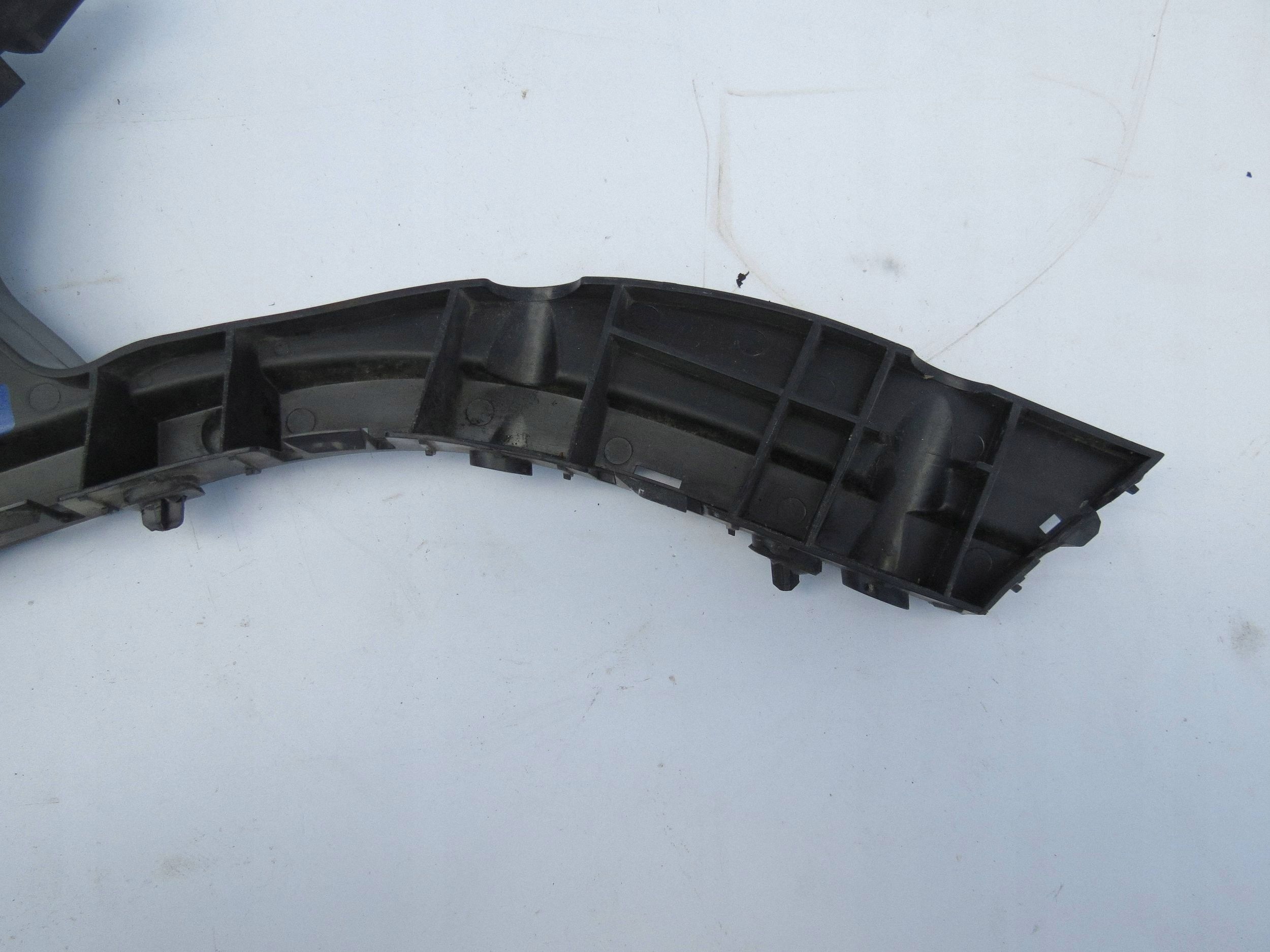 Support Support plaque Poignée Pare choc Droite Arrière VOLVO XC60 et 30764698