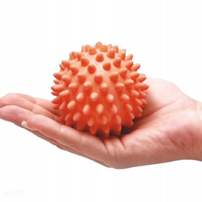 

Piłka do rehabilitacji dłoni z kolcami MB-7 7cm