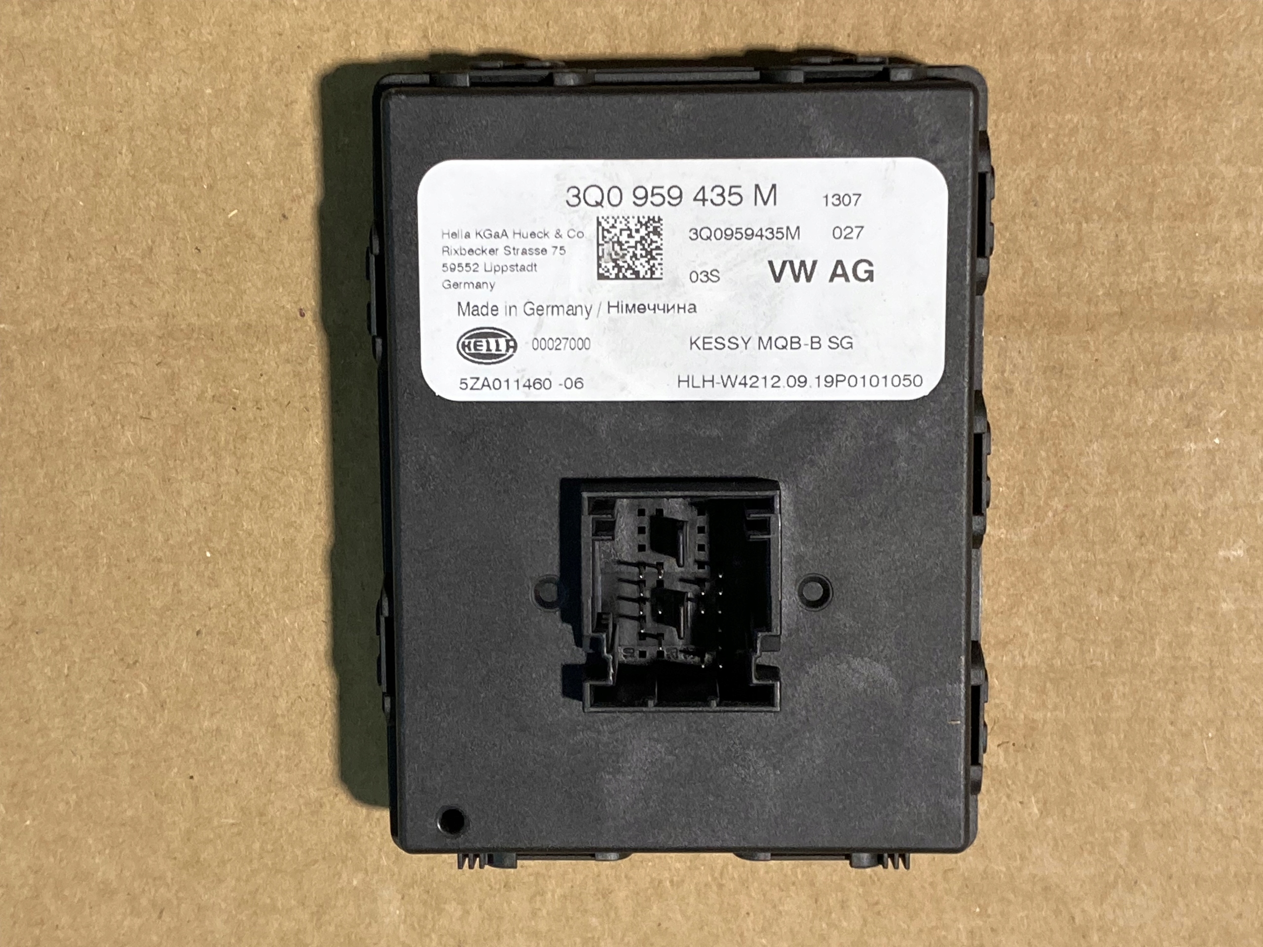 Модуль KESSY VW PASSAT B8 3q0959435m