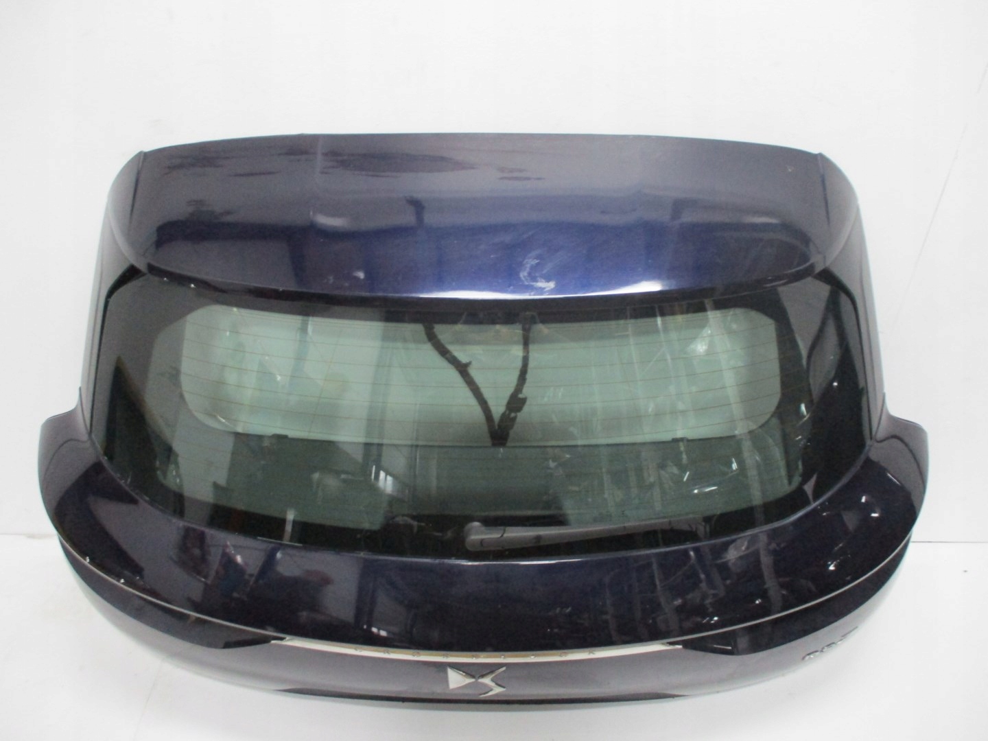 boot doors CITROEN DS7 below KAMERE 19R