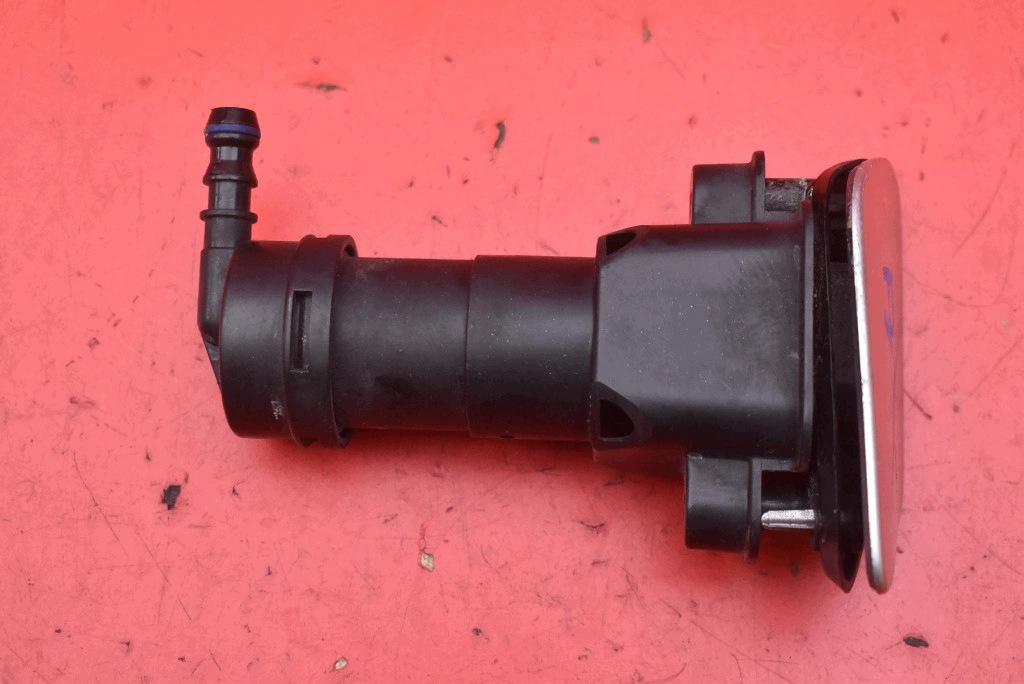 waschwasserdüse REFLEKTOROW rechts AUDI A4 B6 00-05