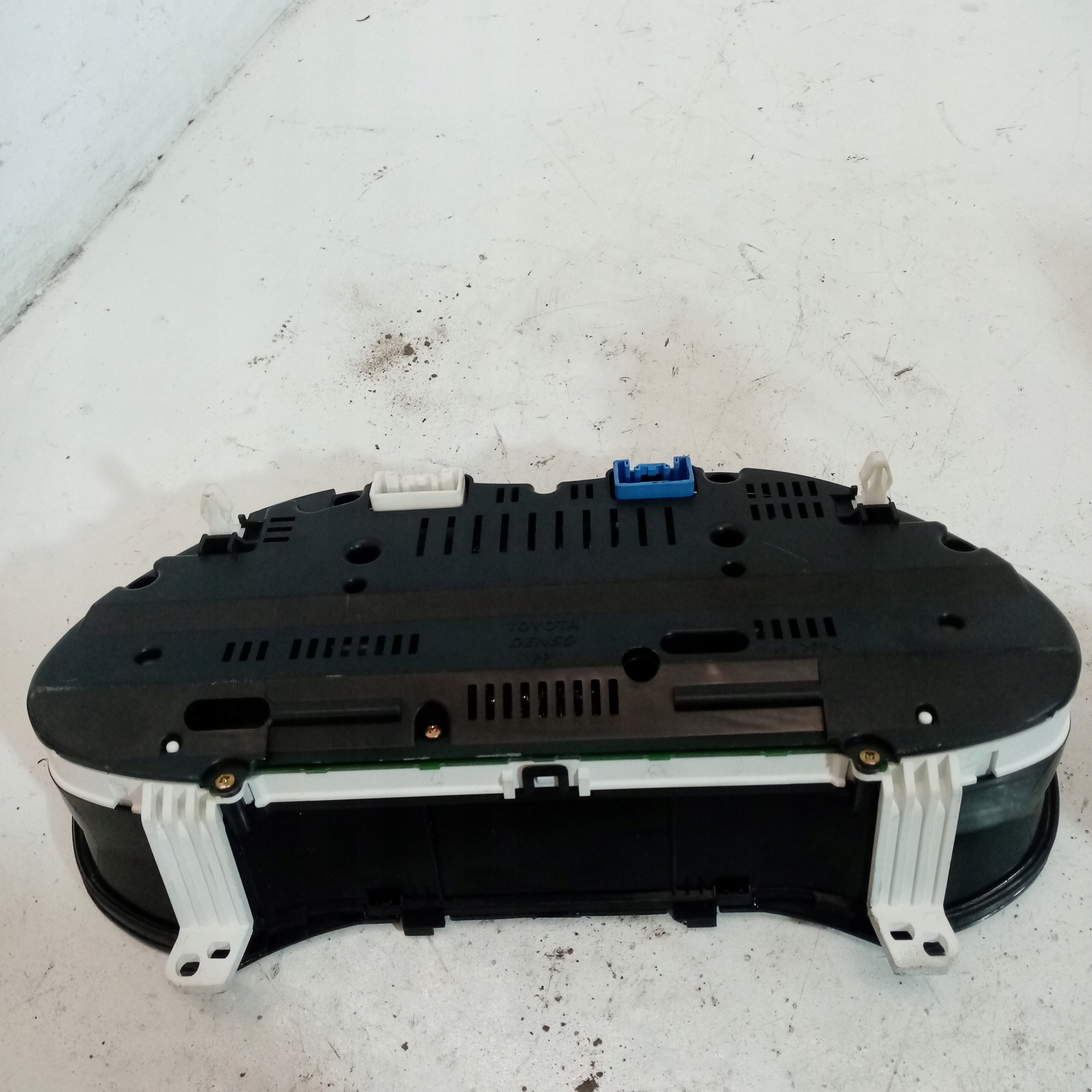 dials dials TOYOTA AVENSIS 2 83800-05580-H