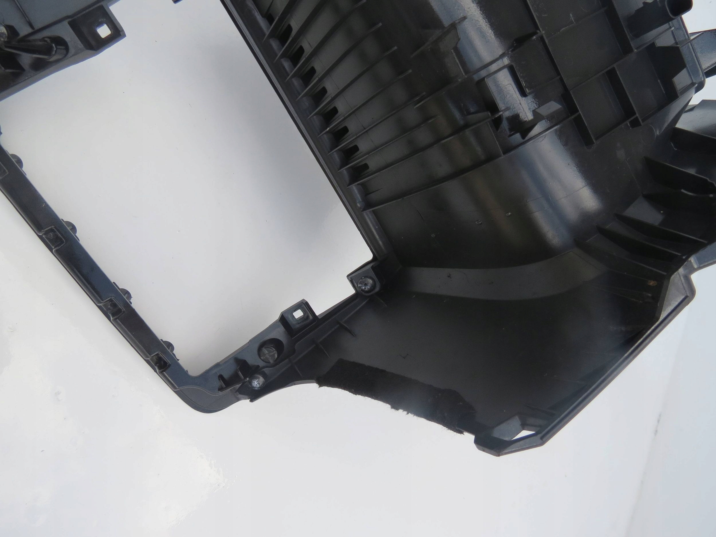 frame consoles PANELU VOLVO V60 08648778