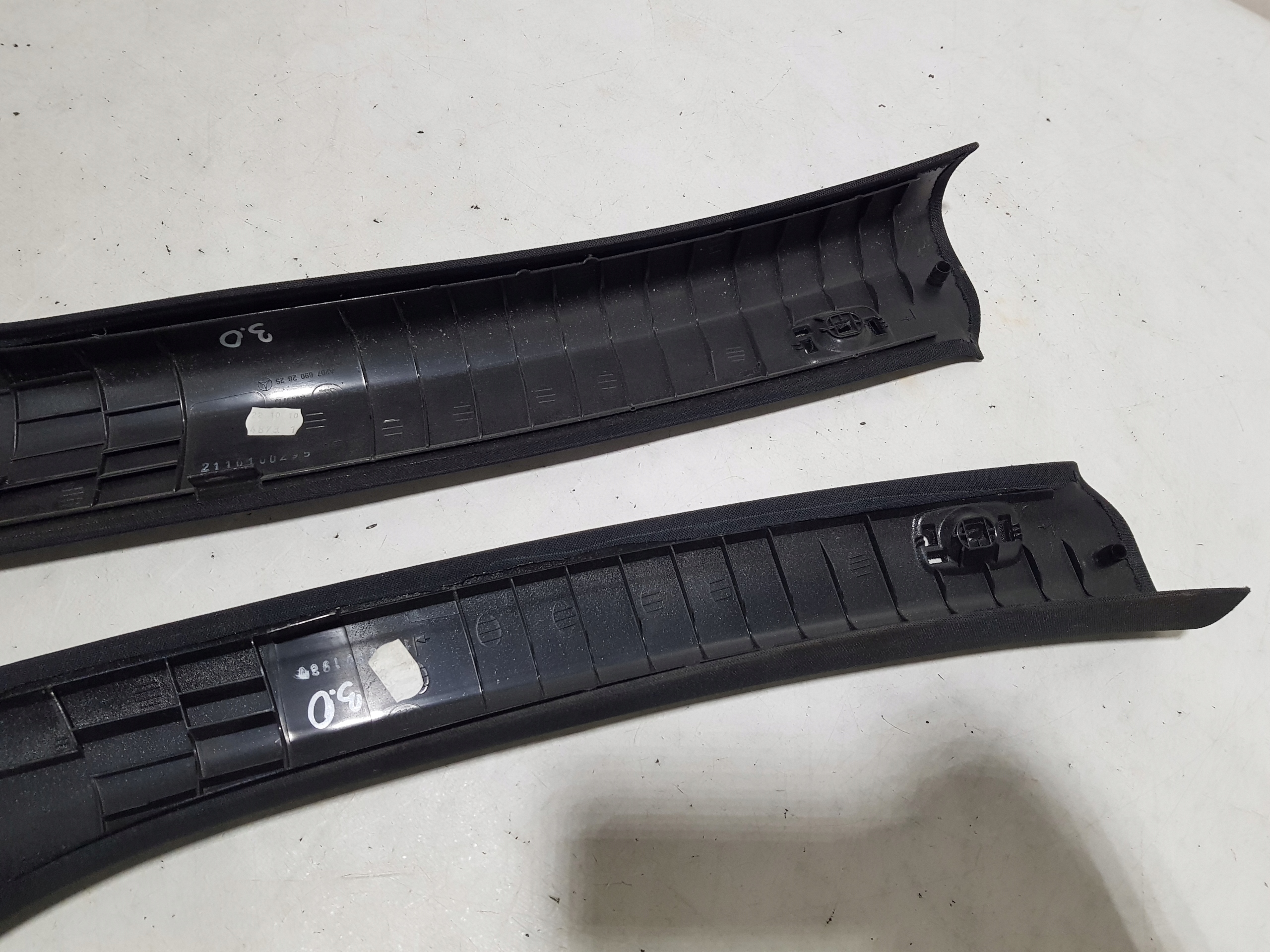 cover SLUPKA left right side pillars KOMPLET MERCEDES W207