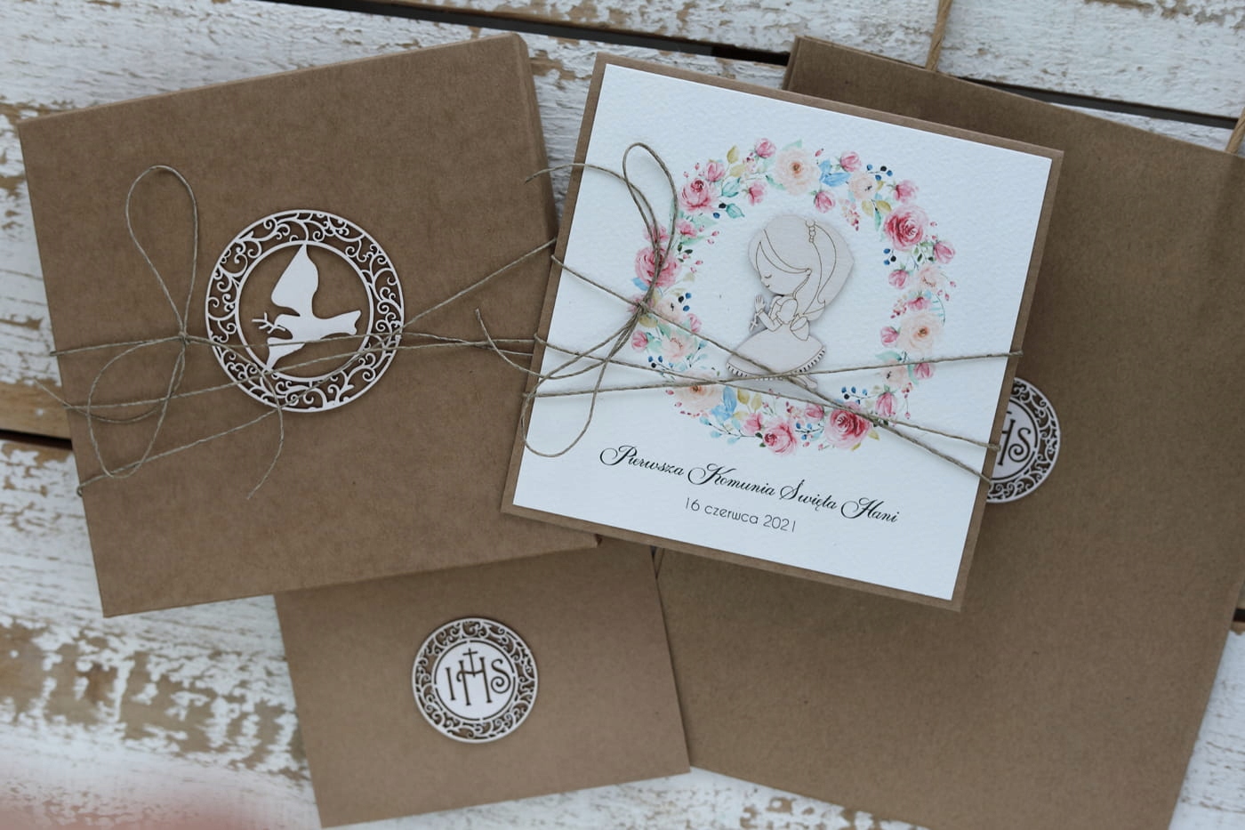 k prvnímu svatému přijímání set pro dívku kartička, krabička, obálka, kabelka 5