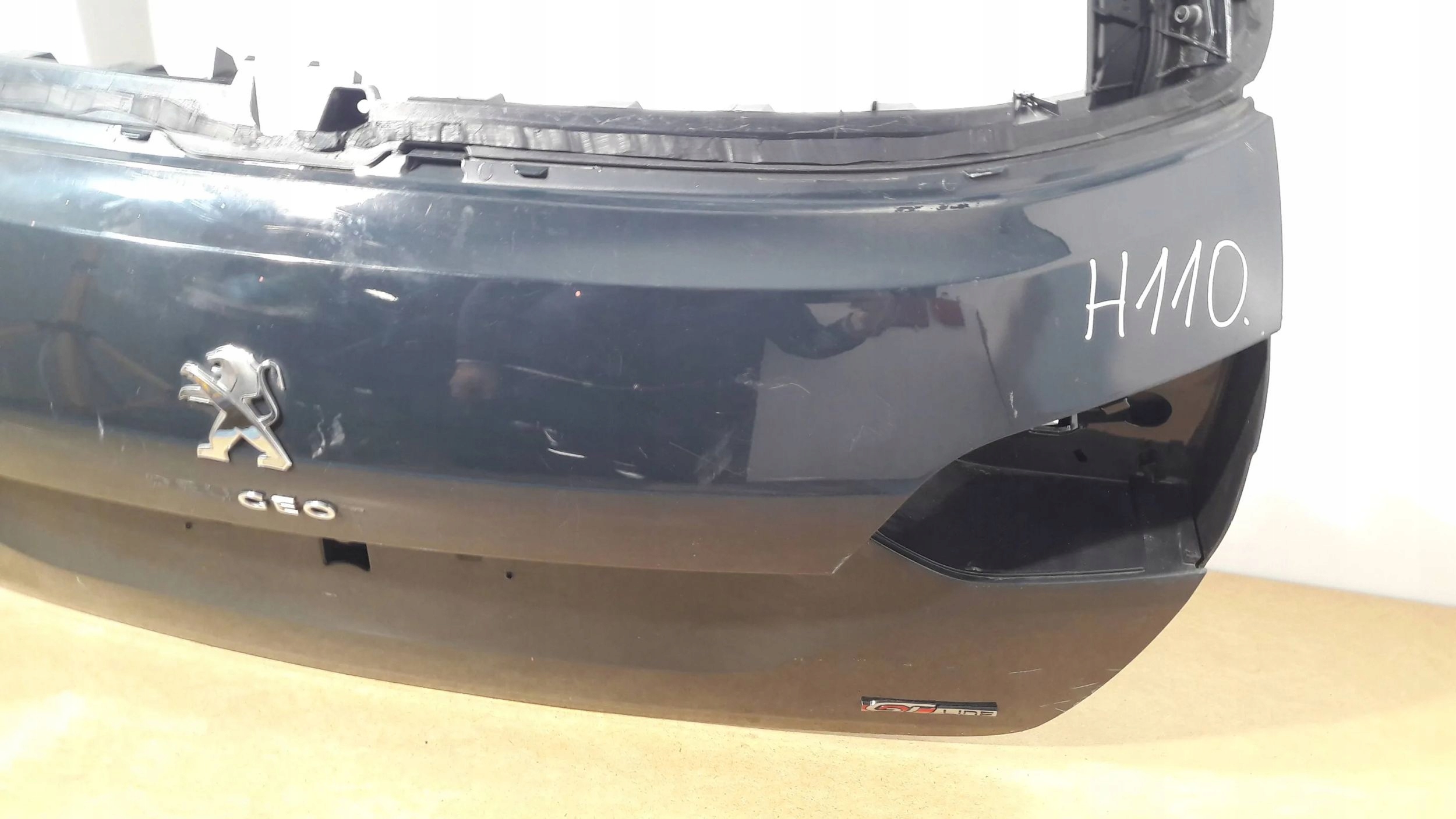 Peugeot 308 rear trunk door boot 2013- (H110)