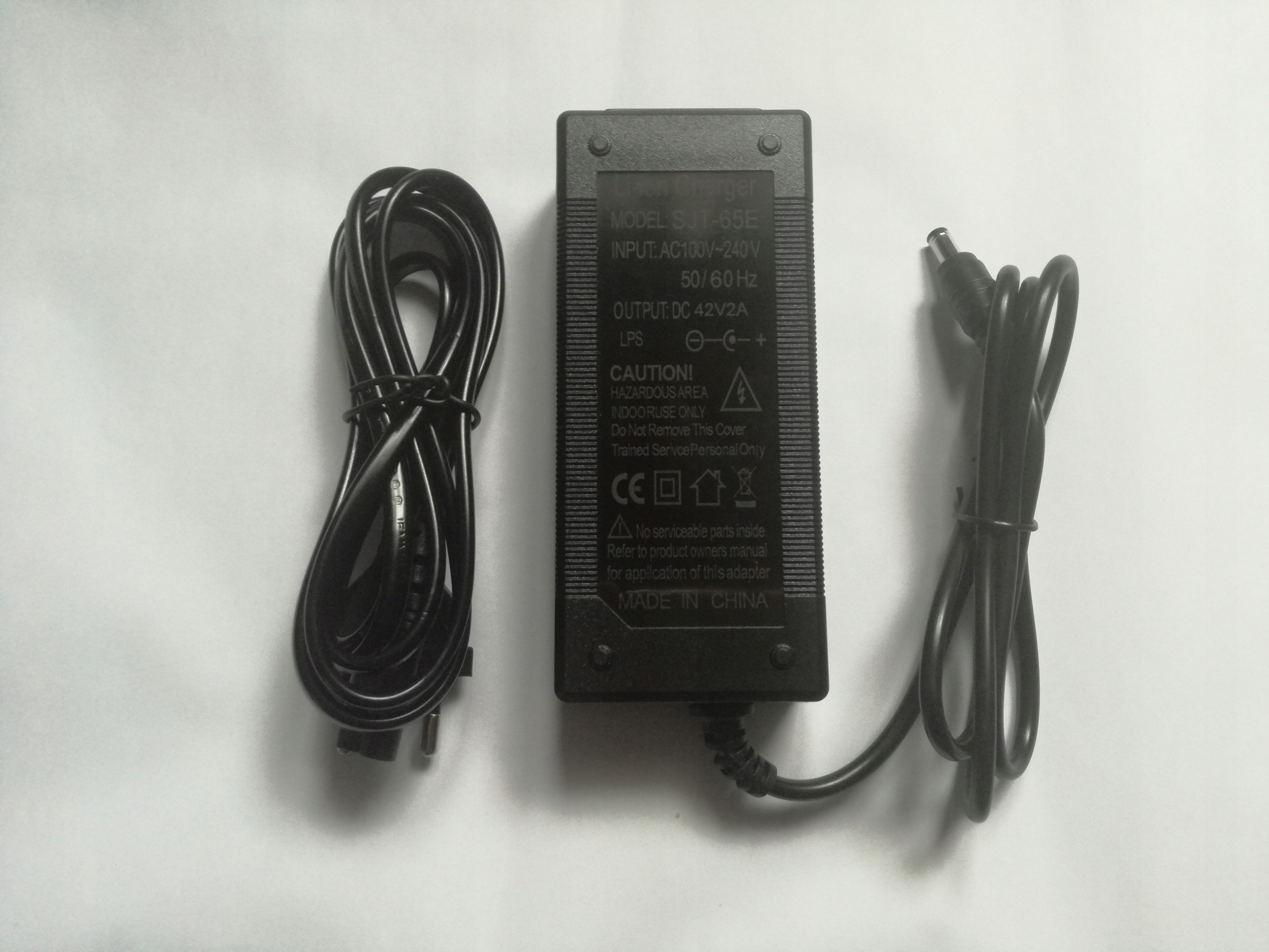 ŁADOWARKA DO HULAJNOGI MICROGO M5 42V 2A Marka Microgo