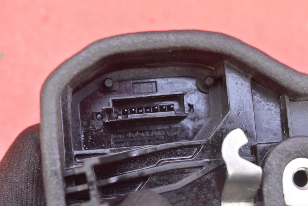 lock door right front front EU 7167074 BMW E87 5D HB 04-07