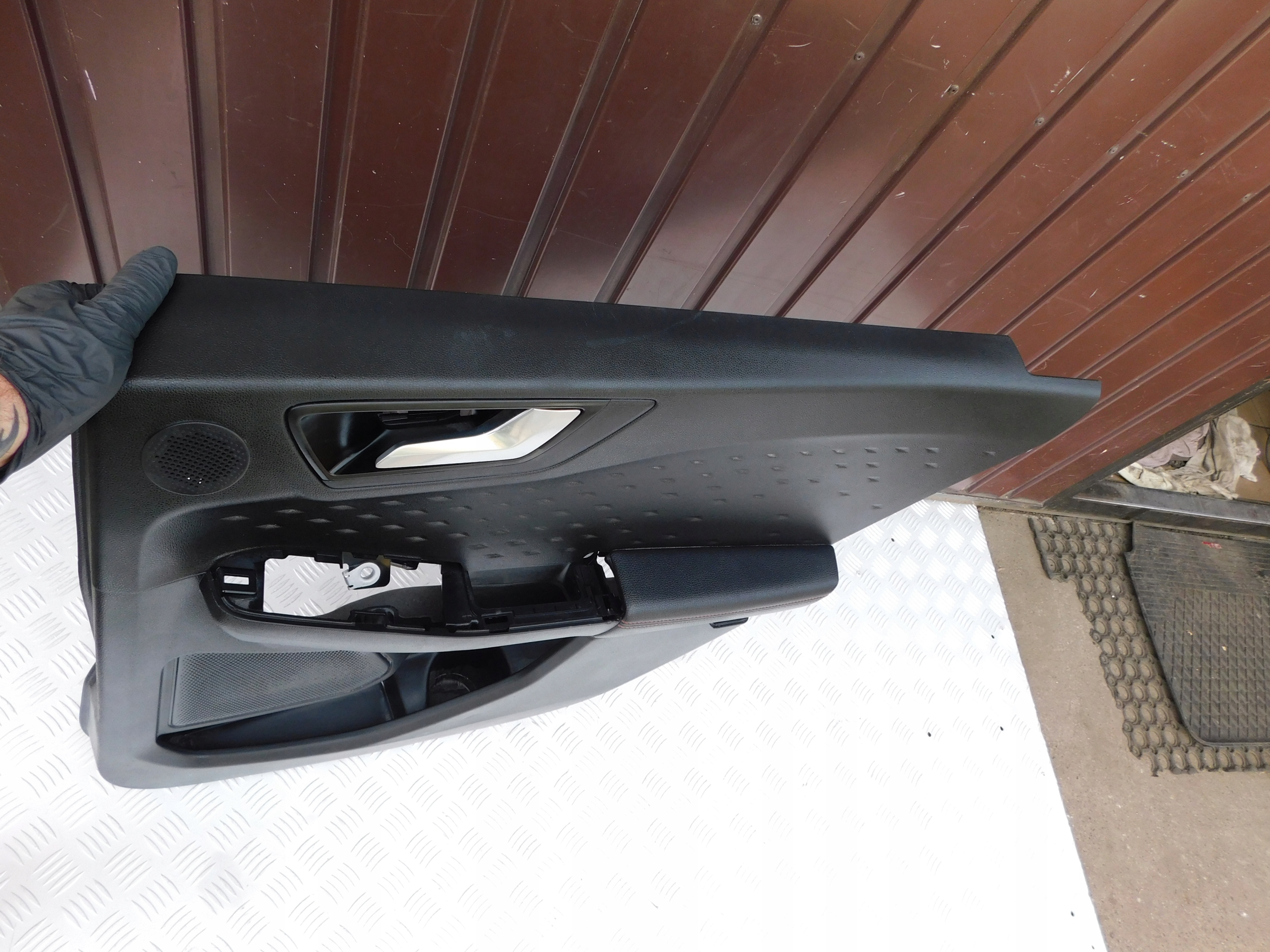 FORD KUGA upholstery side door right rear part