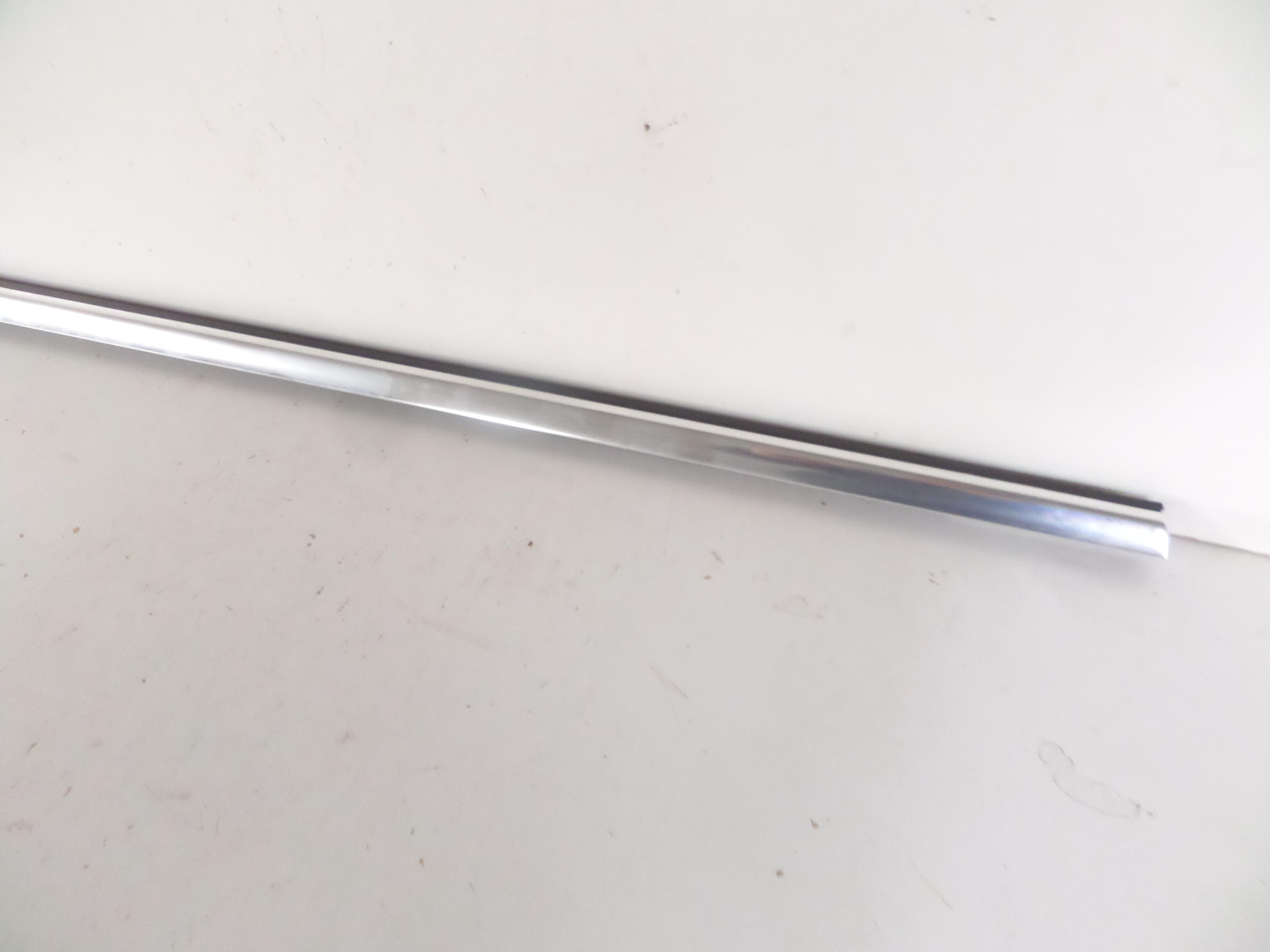 moulding dust right rear part OPEL ASTRA IV J 09