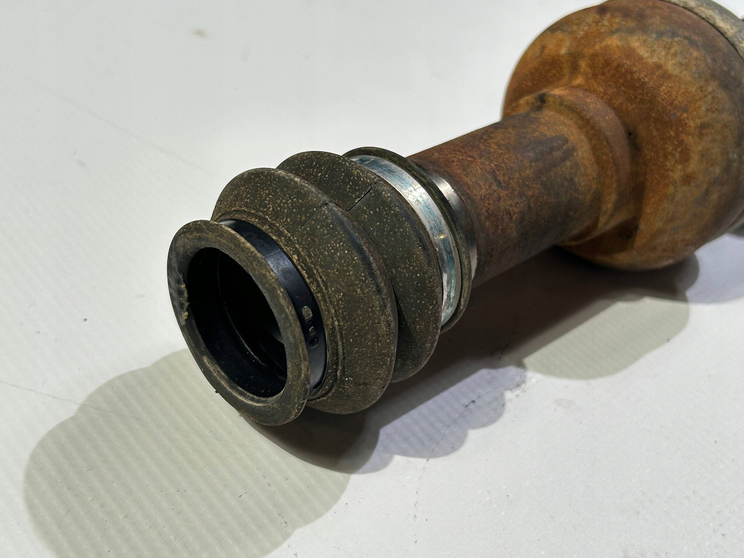 cardan front front Dodge RAM 1500 3.6 2013