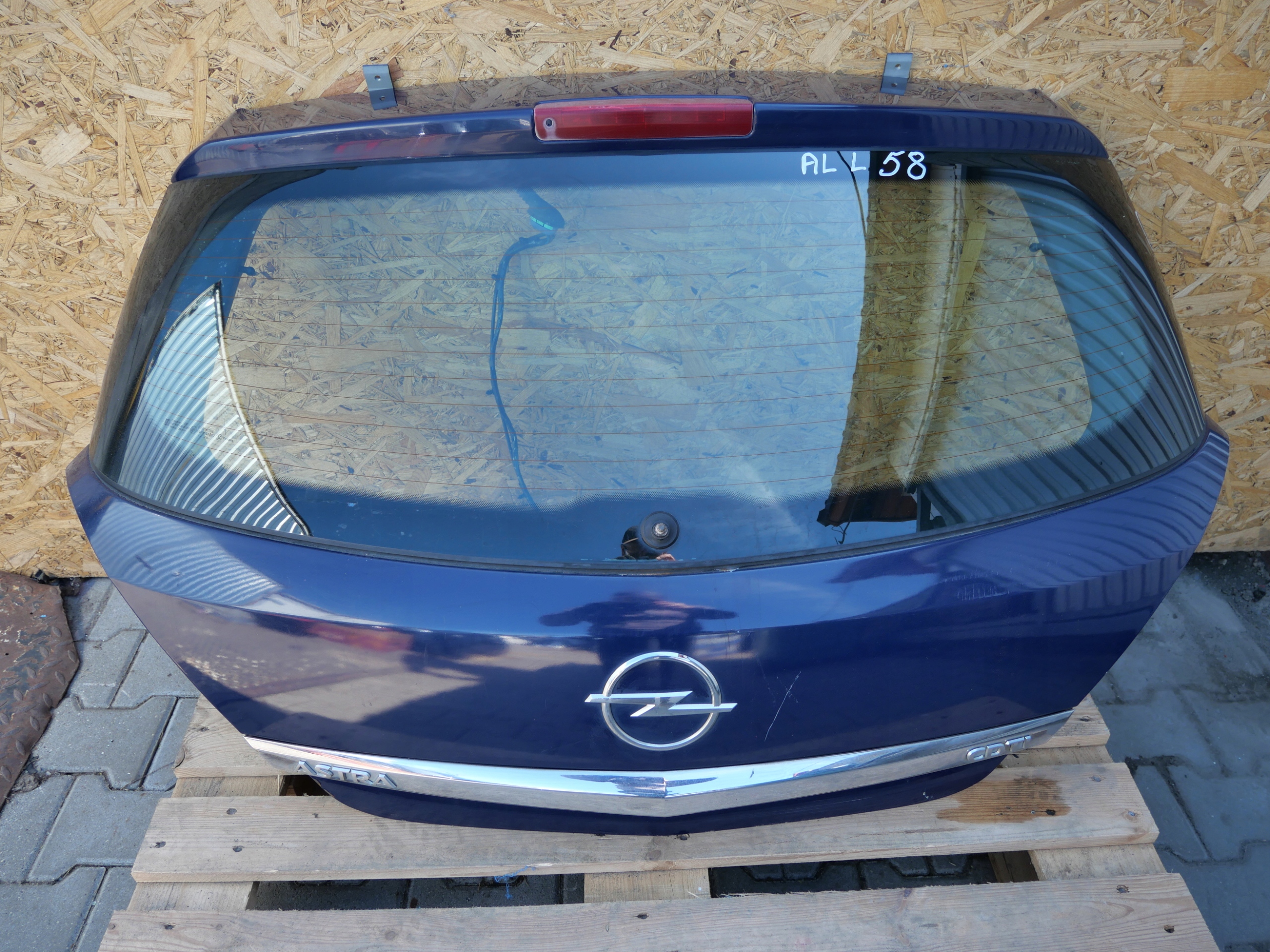 trunk door boot OPEL ASTRA H
