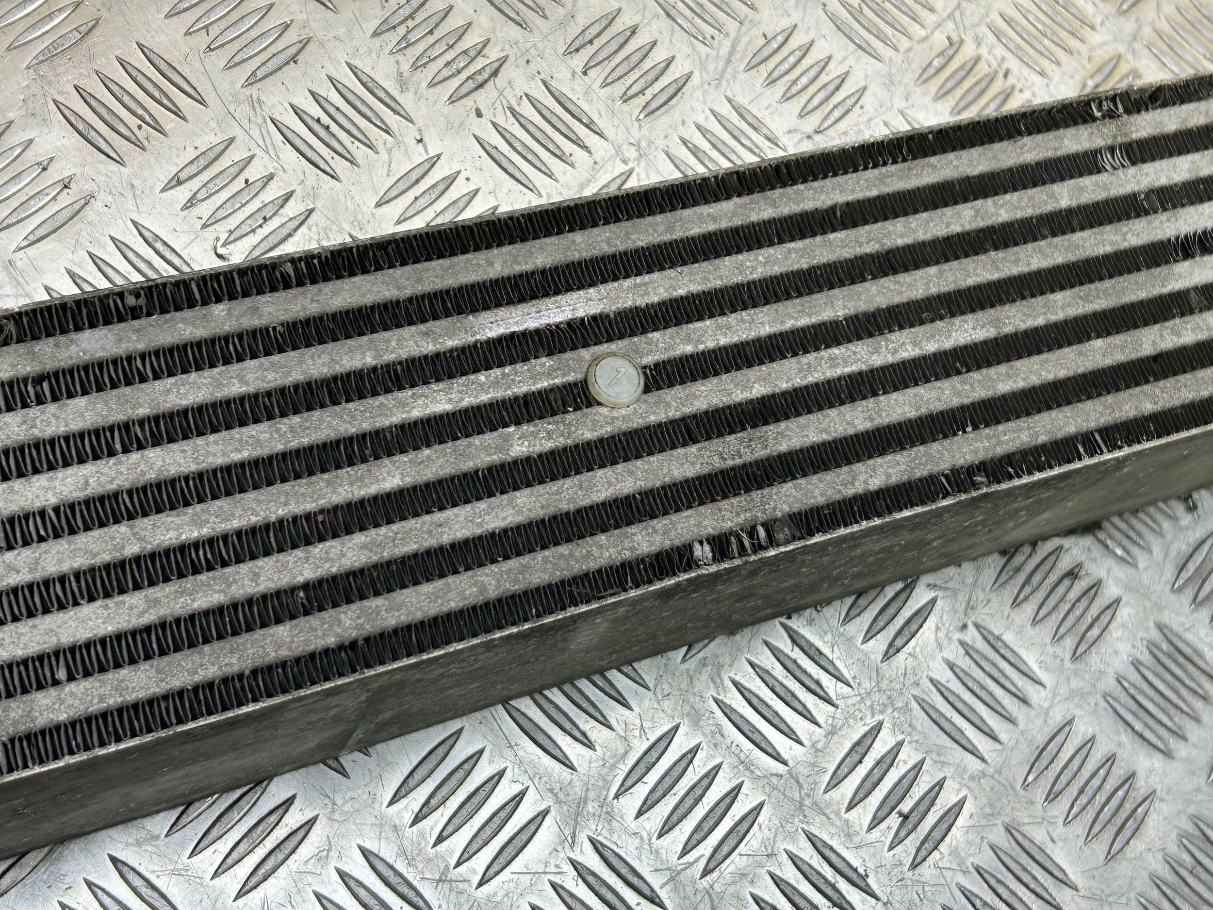 Kühler luft / intercooler BMW 5 E60 E61 M57 7787446