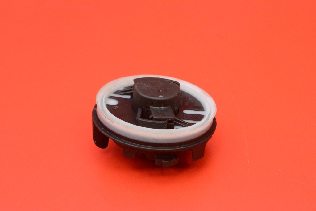 impact sensor left front 95930-M6000 KIA SPORTAGE 5 V 21-25