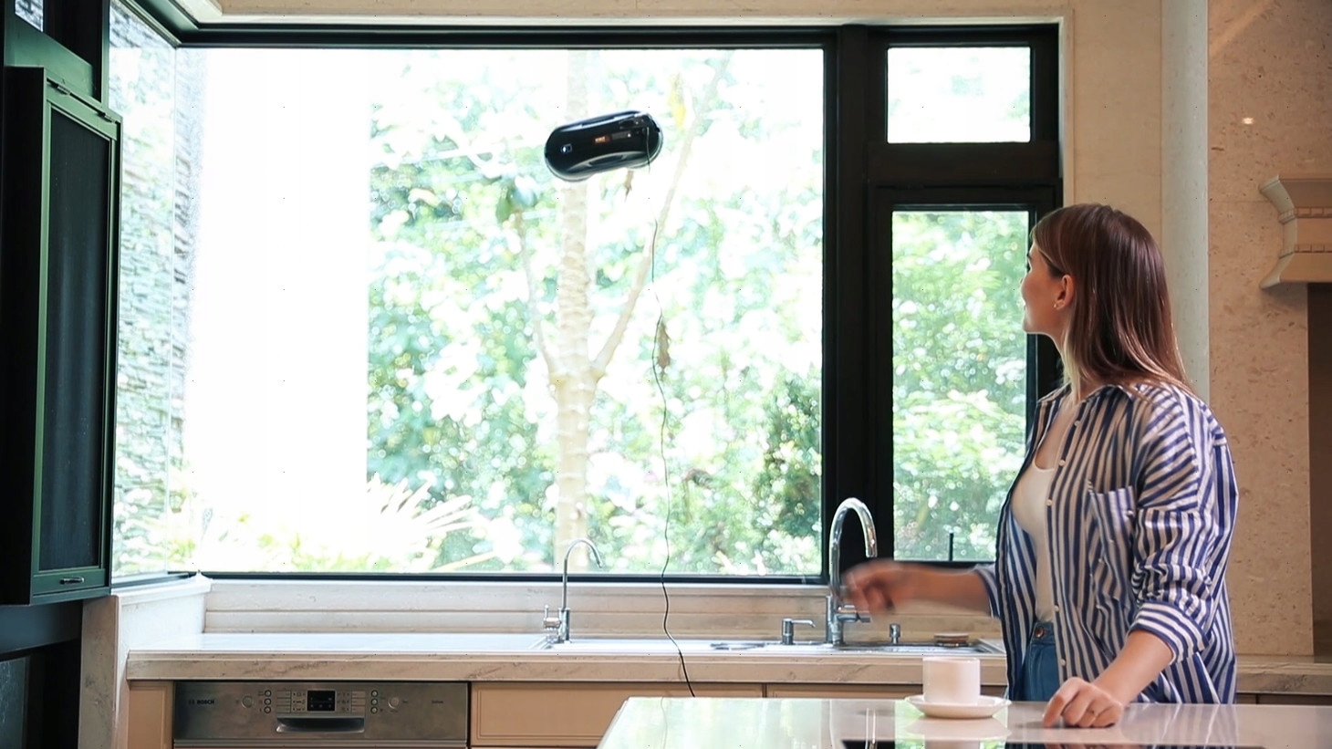 ROBOT DO CZYSZCZENIA OKIEN HOBOT 388 +PILOT Model 388