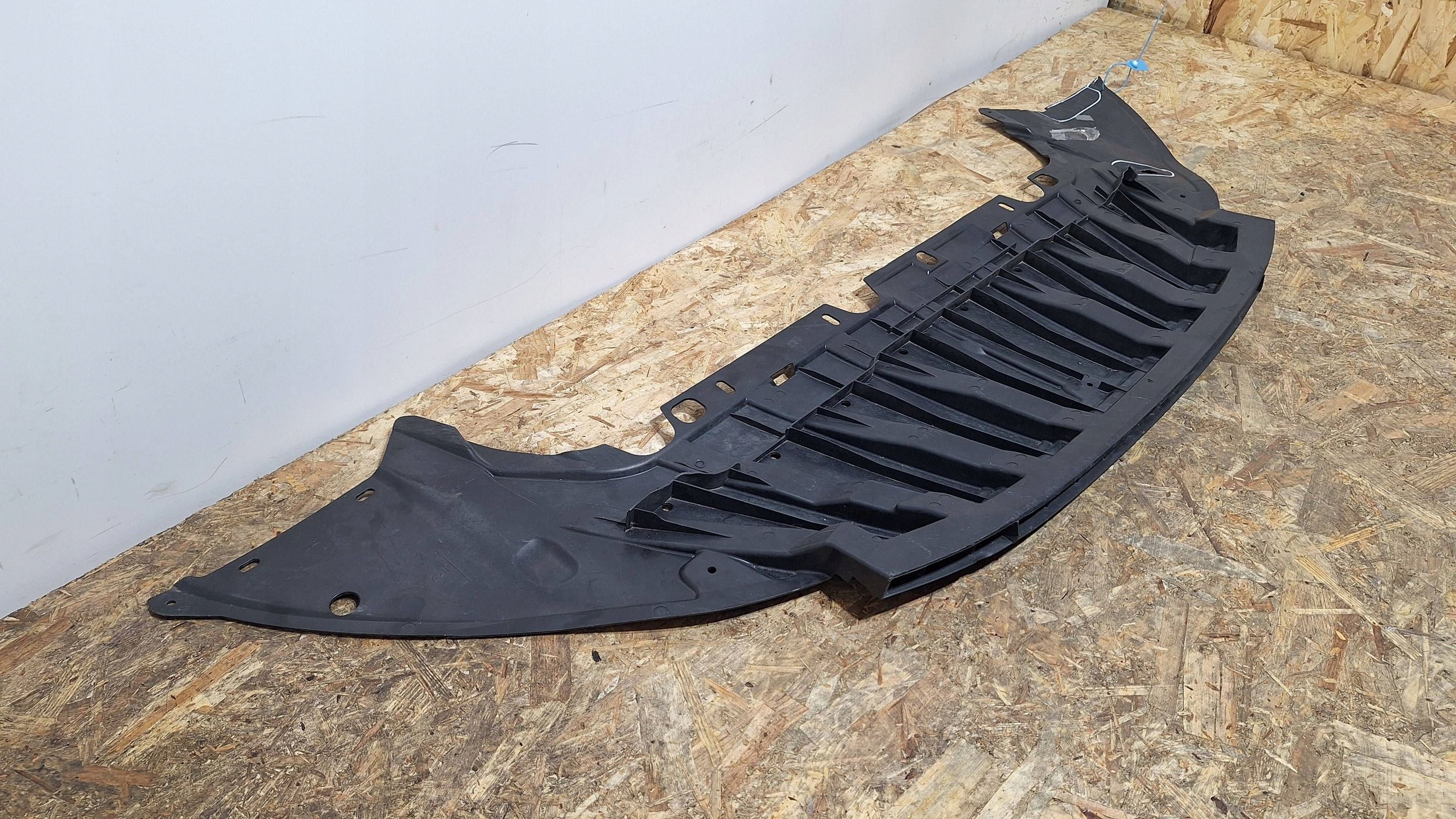 cover cover below bumper front AM51-A8B384-A FORD C-MAX MK2