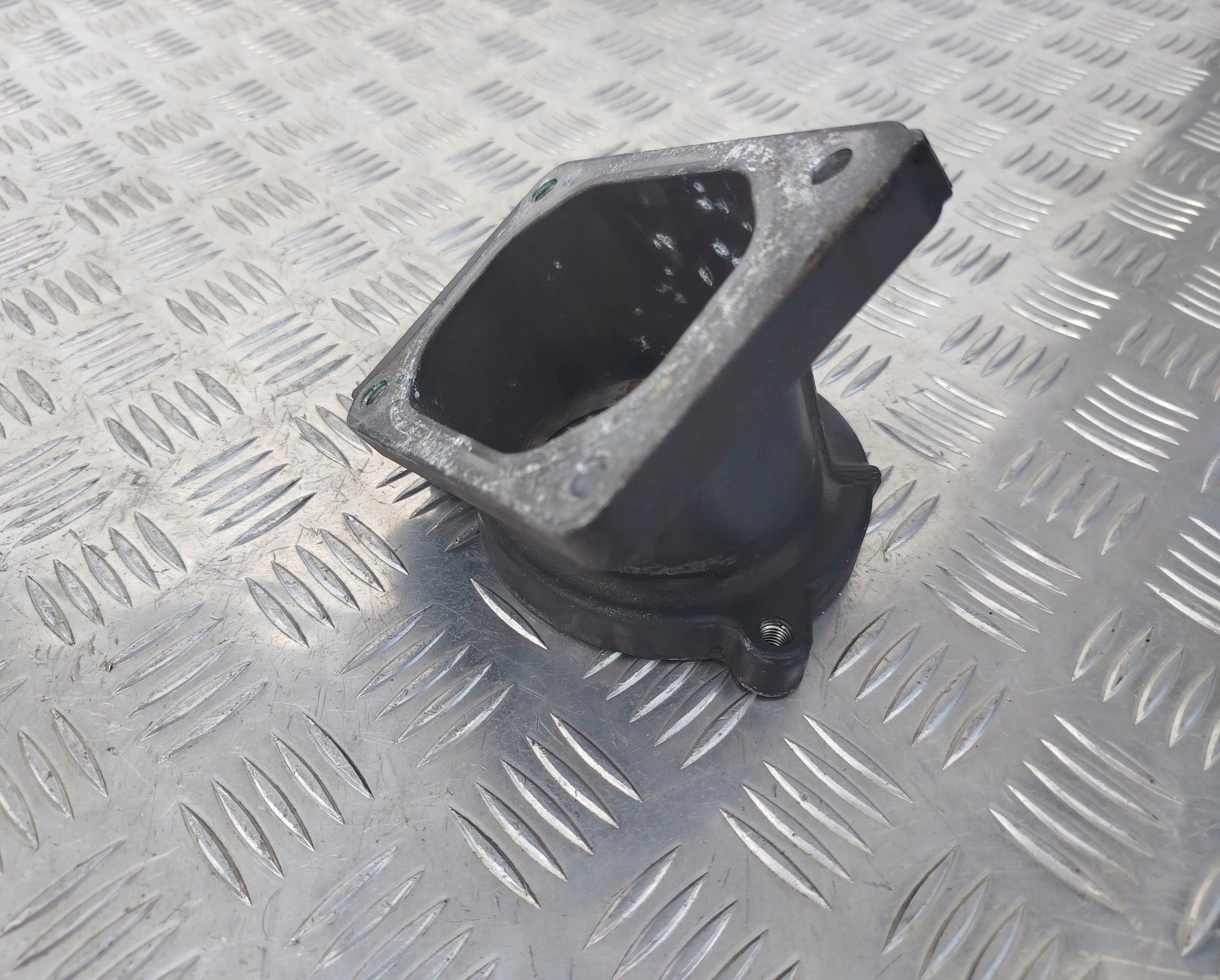 RURA KOŁNIERZ KOLANO SCANIA R S Typ samochodu Samochody ciężarowe