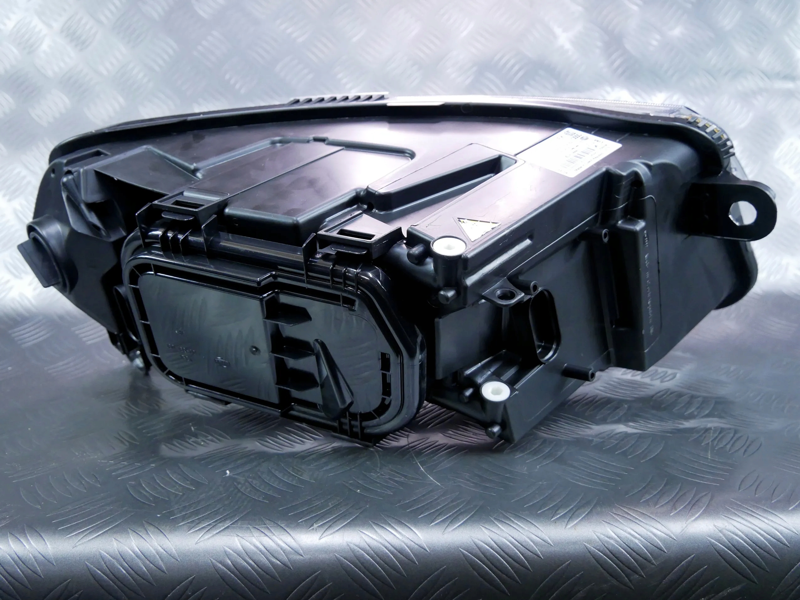 Dba6d10c4fd68d503744a7703d40