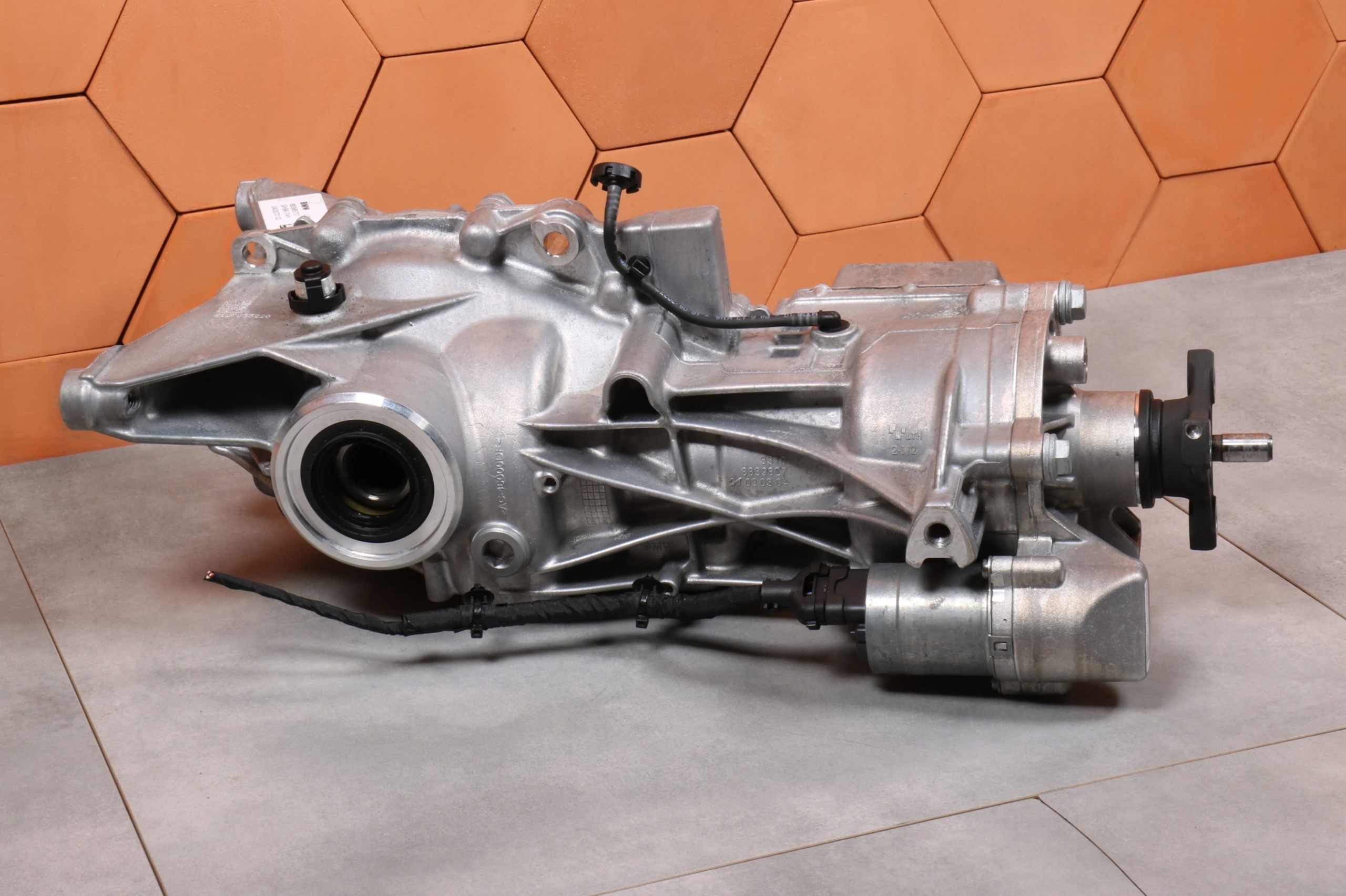 MINI COUNTRYMAN U25 ALL4 differential rear differential diff 8839657 4425 km !!!