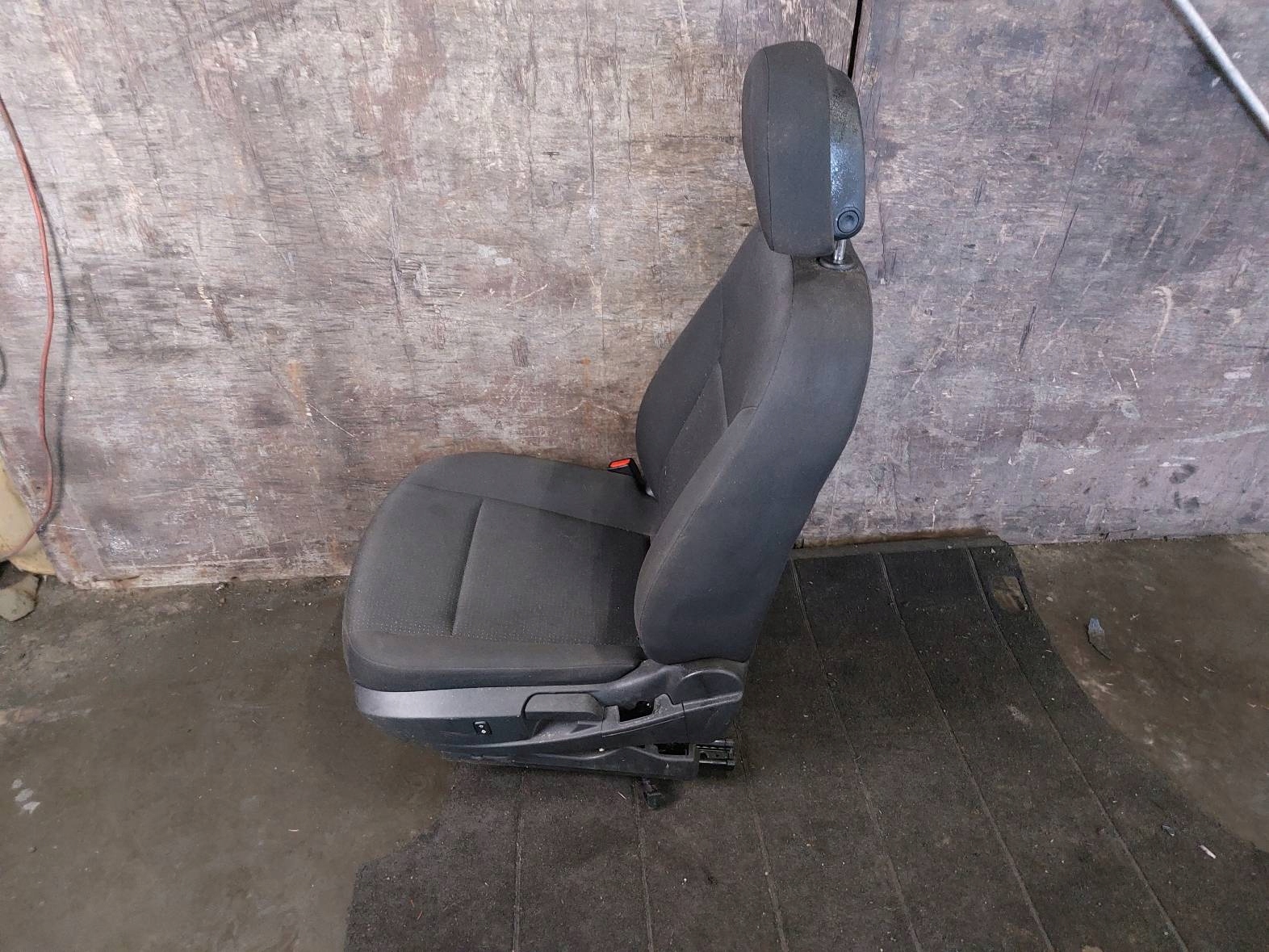 Sitz links vorne OPEL INSIGNIA A