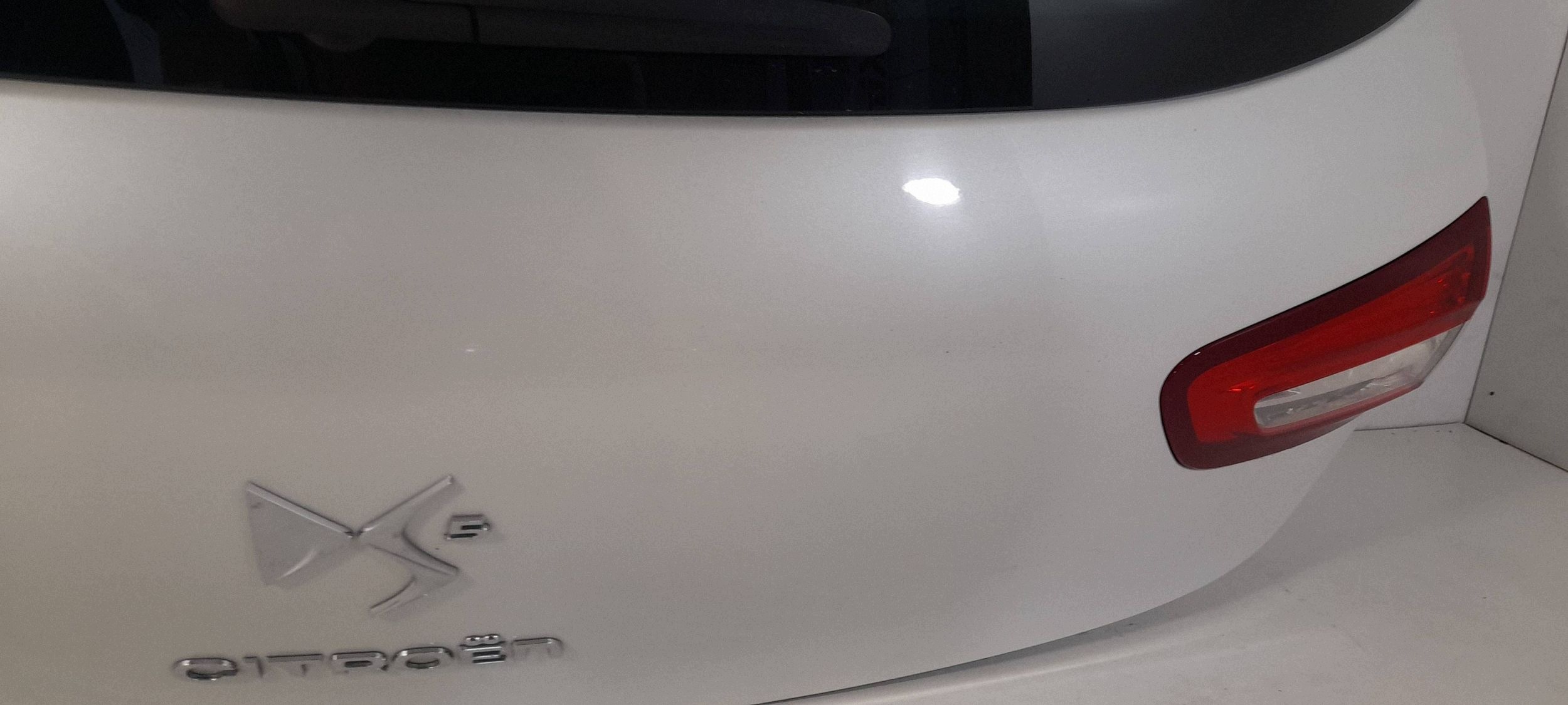 Citroen DS5 2014r trunk door boot (H262)