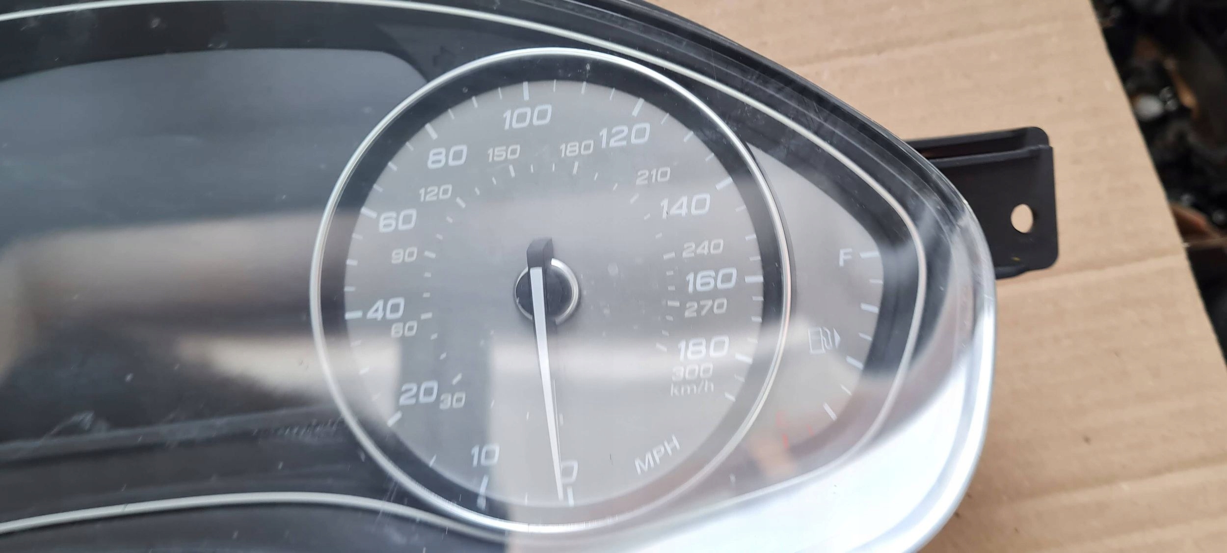 S6 C7 4G dials clock dials 4.0 TFSI 4G0920981M petrol