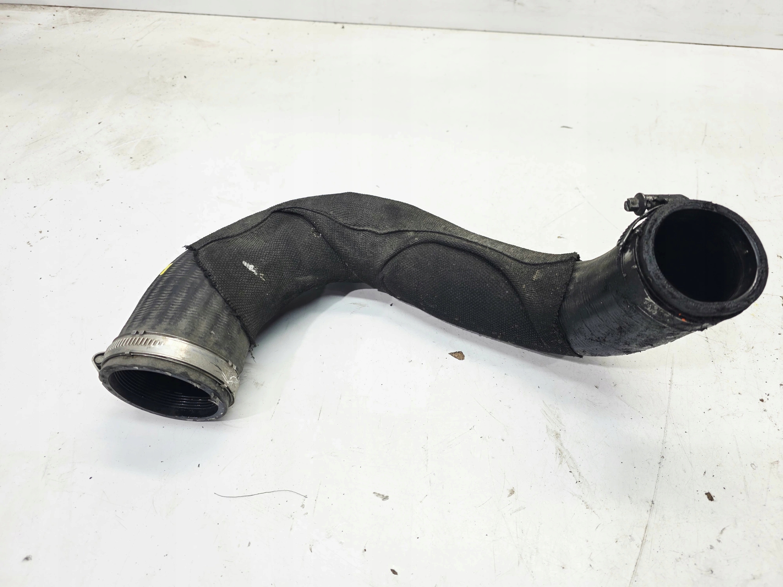 trouba hadice intercoolera AUDI A6 C7 A7 3.0 TDI 4G0145738AP