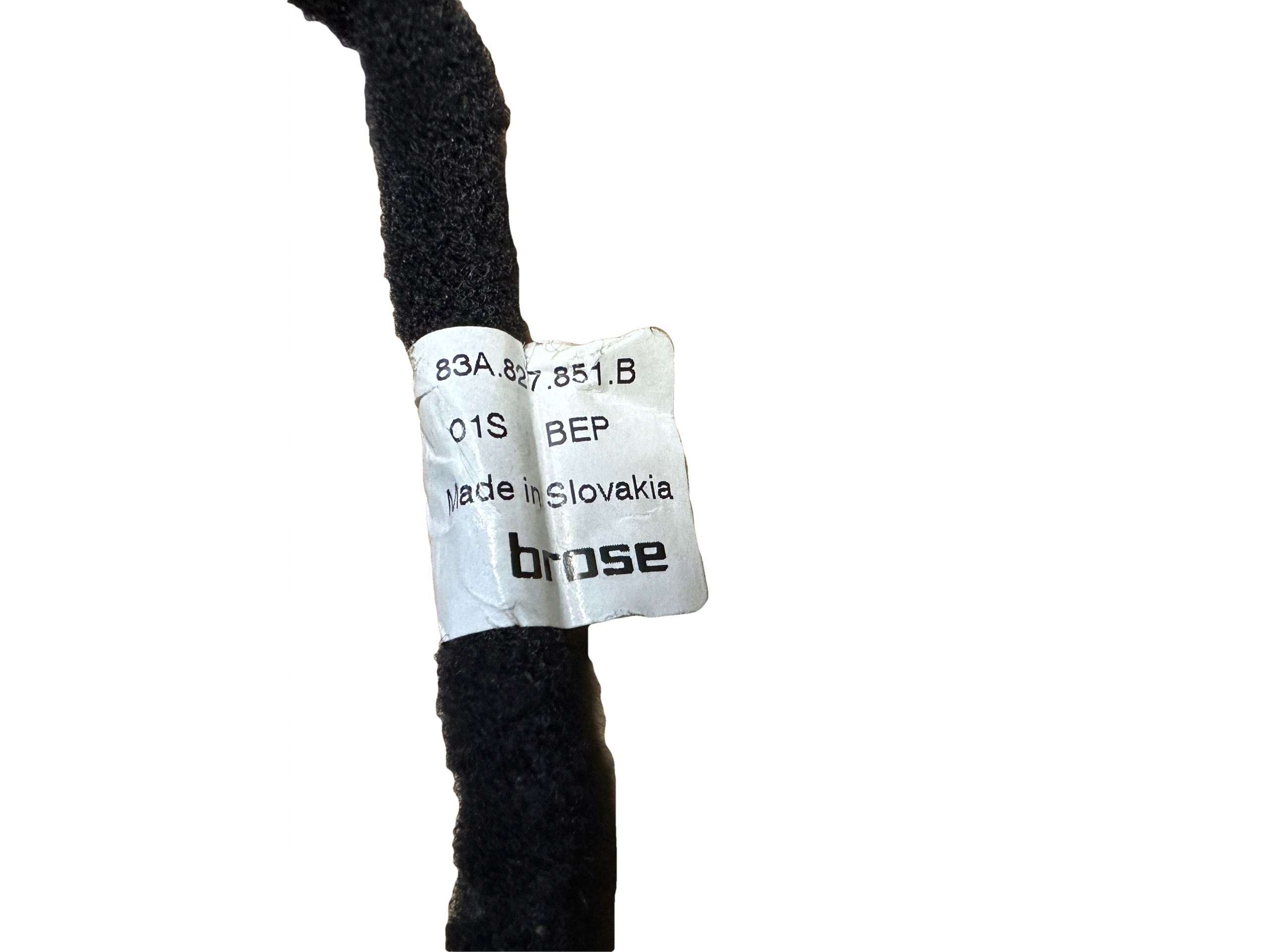 AUDI Q3 83A Dämpfer heckklappe 83A827851B