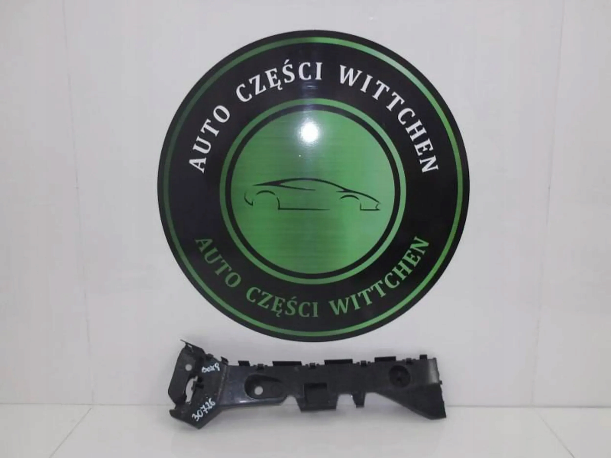 MAZDA III ŚLIZG ZDERZAK LEWY TYŁ