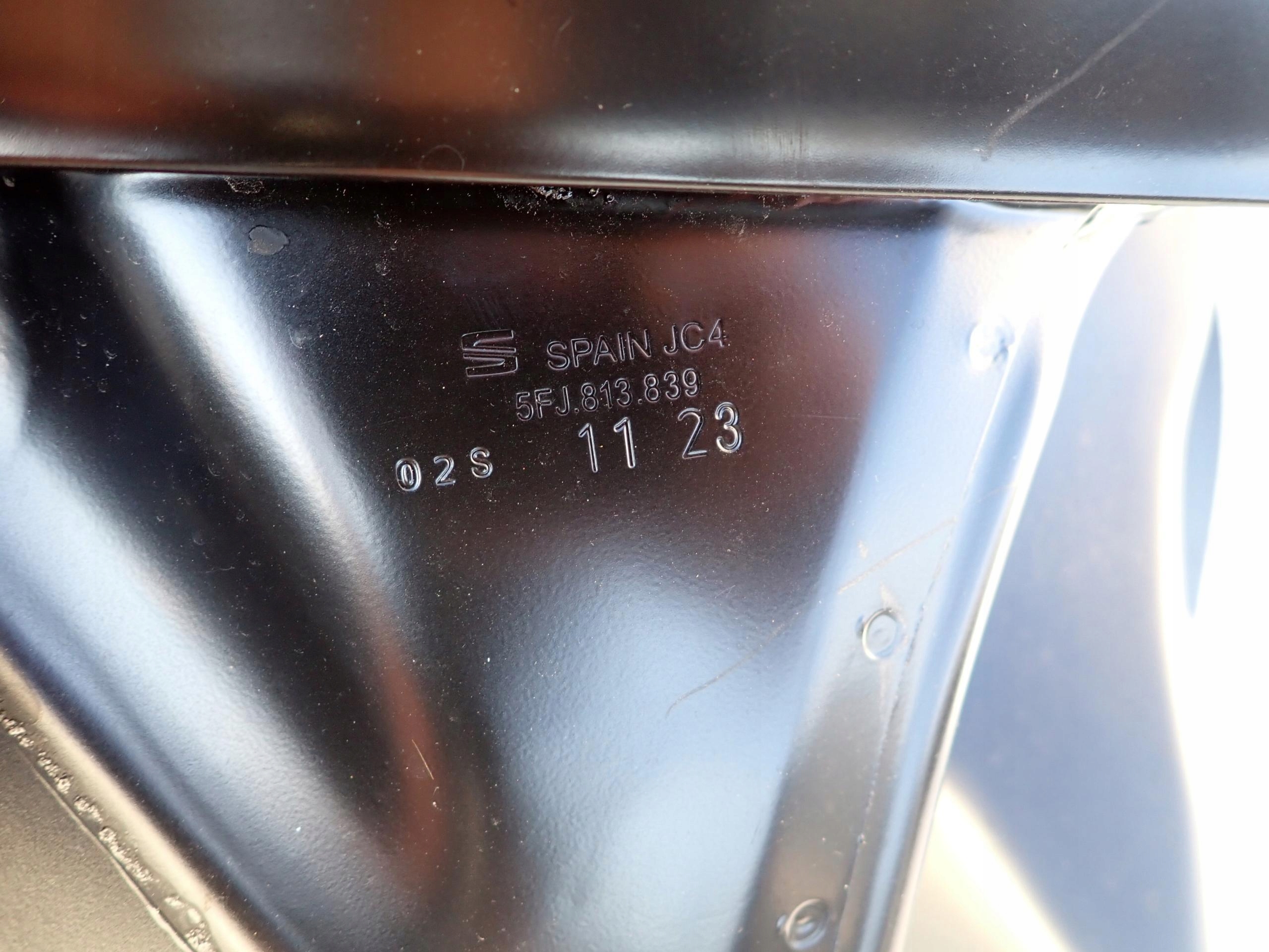 SEAT TARRACO 18-> fender left rear part rear