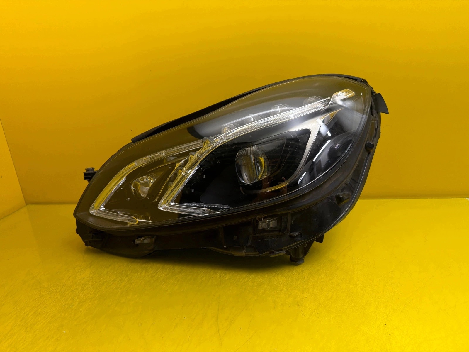 light left Mercedes E-class W212 Lift Full Led A2128202339