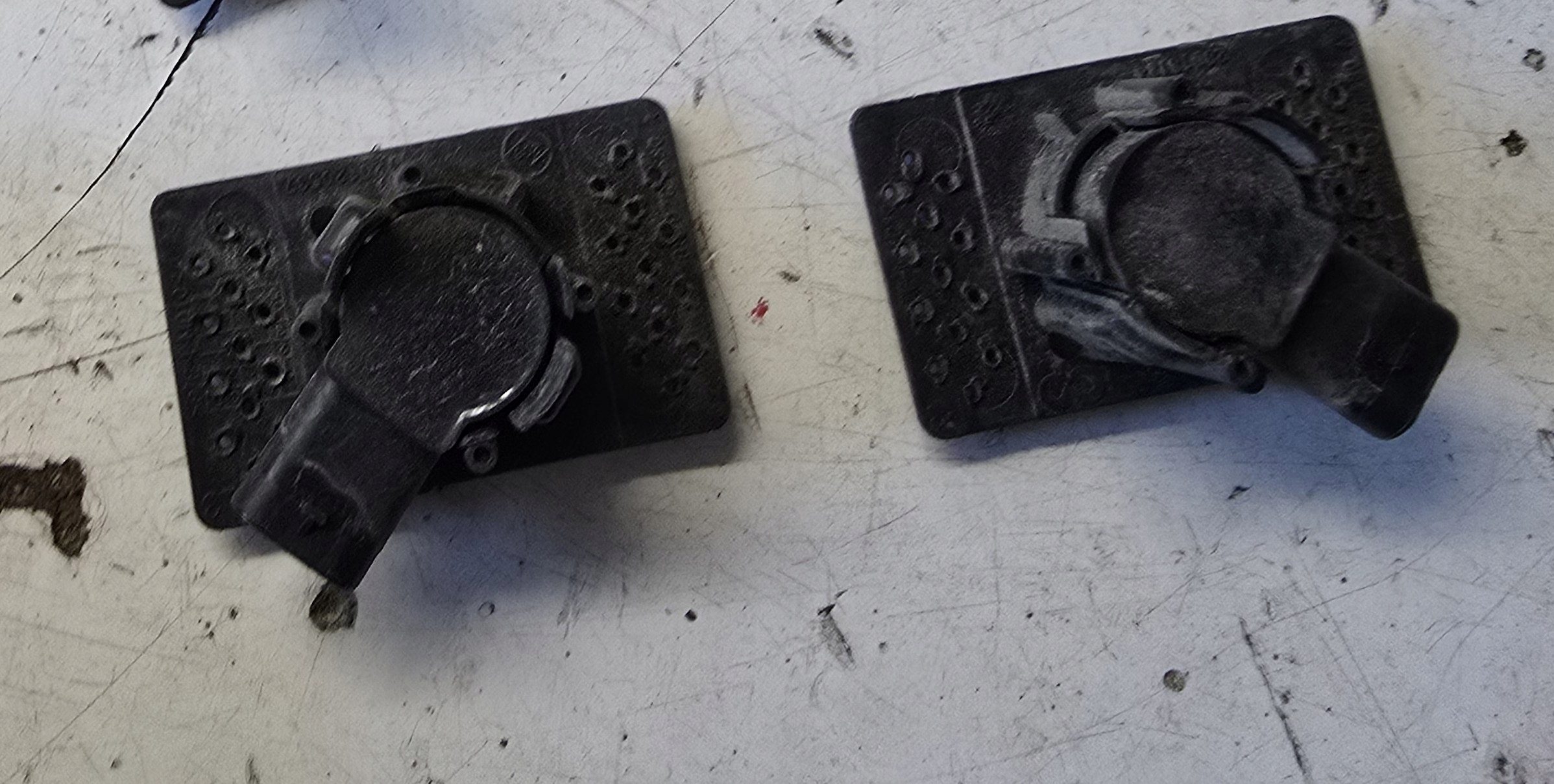 OPEL CORSA F mitte hinten Sensor Parken PDC Z KOSZYKIEM