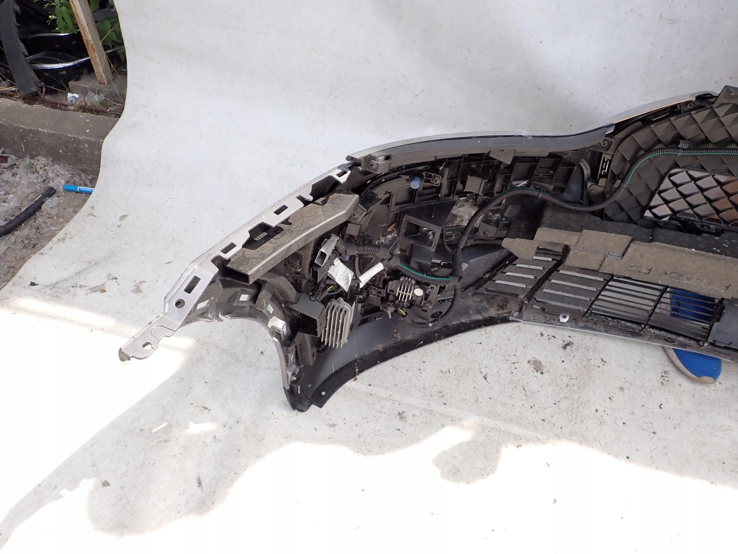 CITROEN DS7 17- Frontstoßstange vorne PDC RADAR