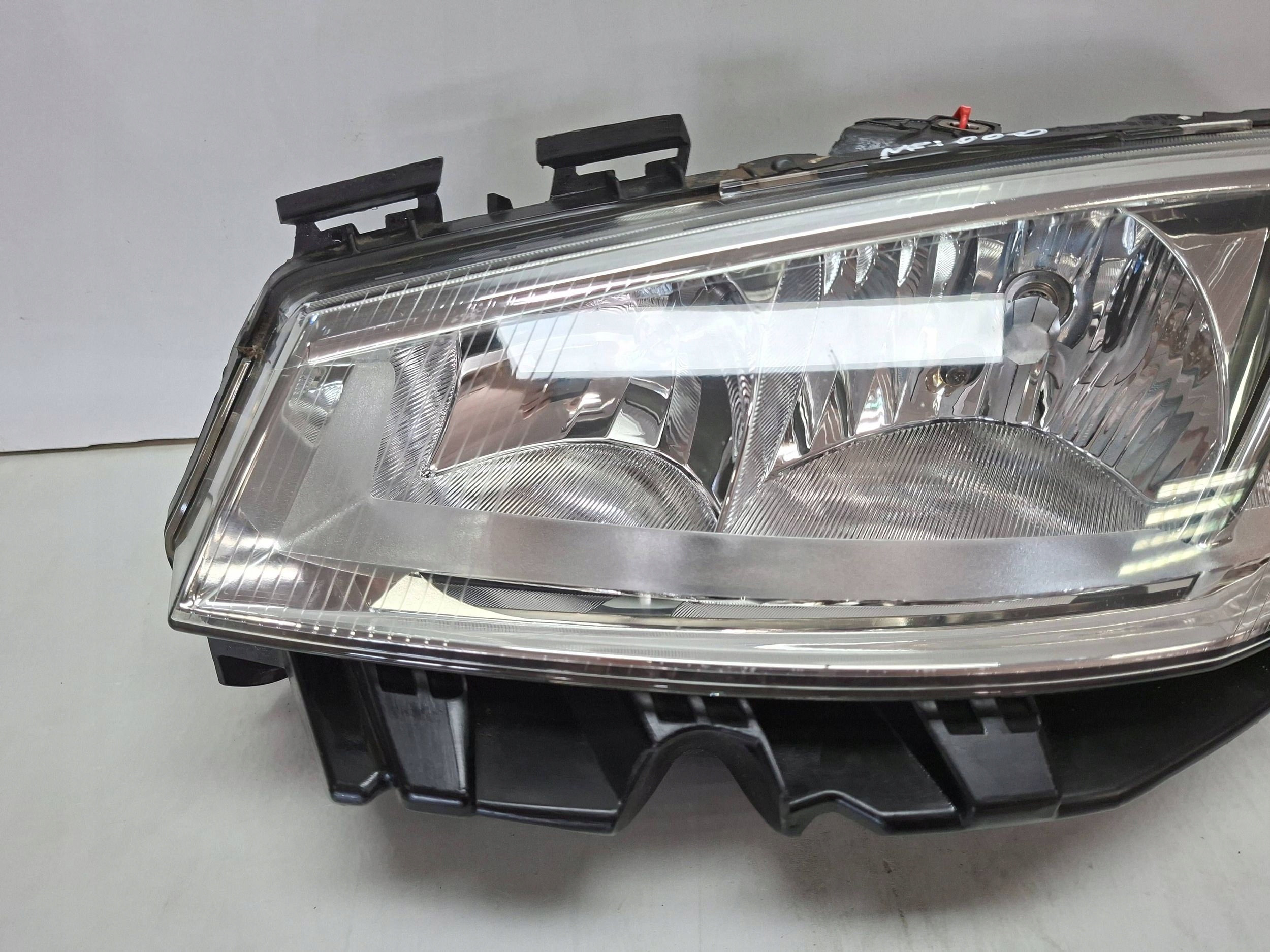 light front left 8200073220F RENAULT MEGANE II 2002