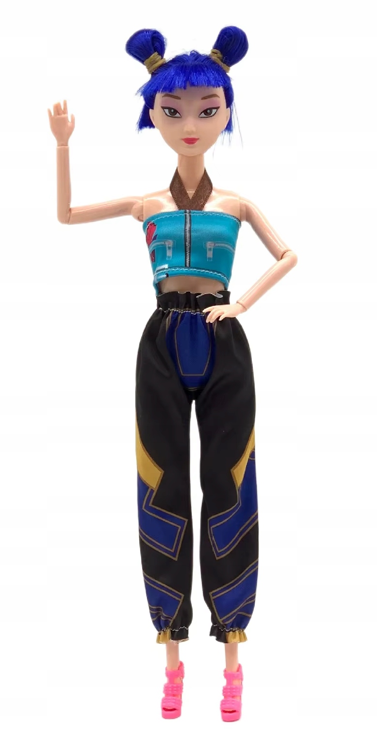 K-POPOWE DÉMONVADÁSZ BABA RUMI MIRA ZOEY 30cm SZETT Gyermek életkora 5+ év