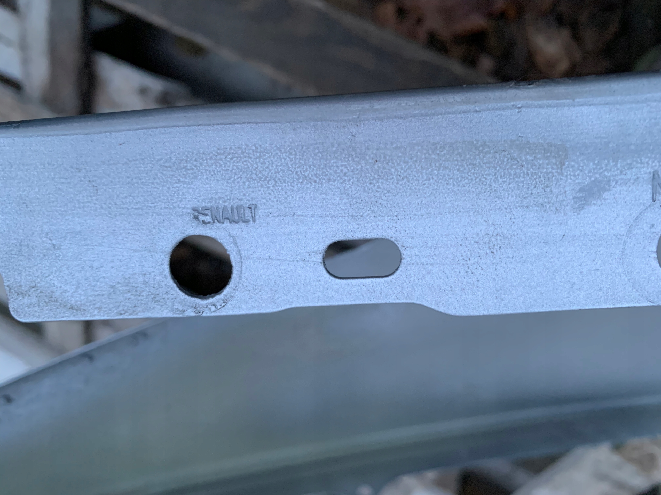 RENAULT LAGUNA 3 III COUPE fender left front front 260920002R