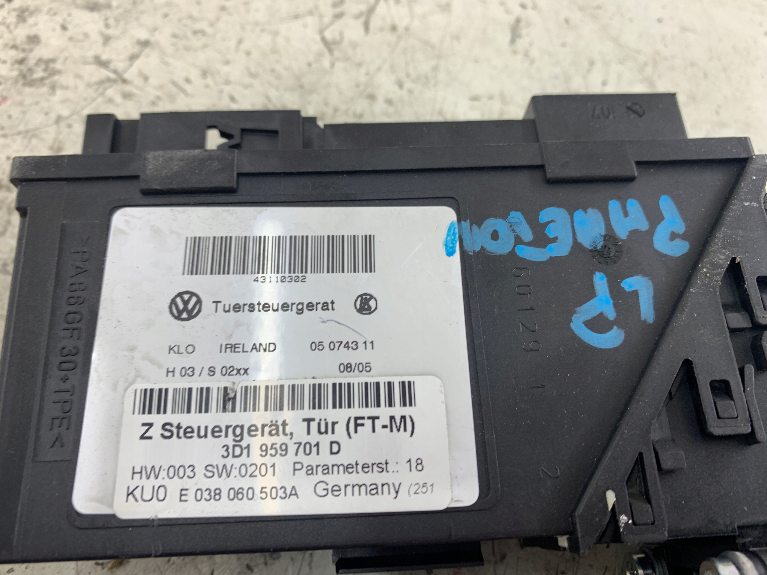 VW PHAETON and mini motor windows left front 3D1959701D