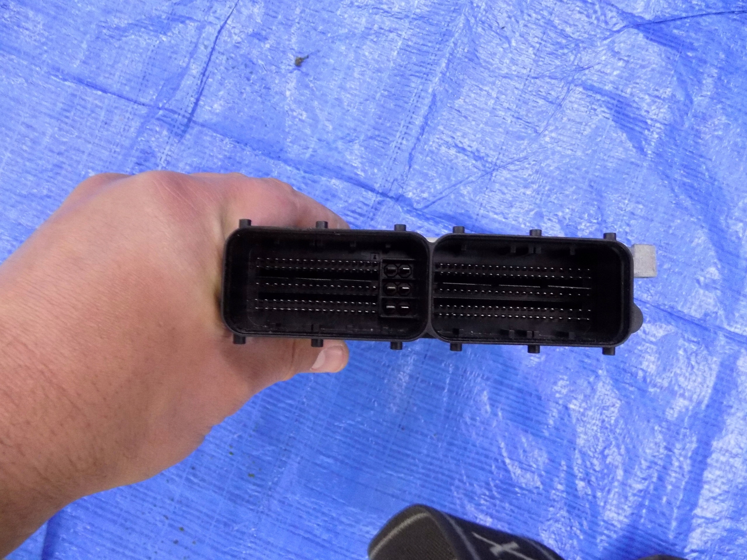control unit computer of the engine JEEP RENEGADE 2,0 MJT 0281031204