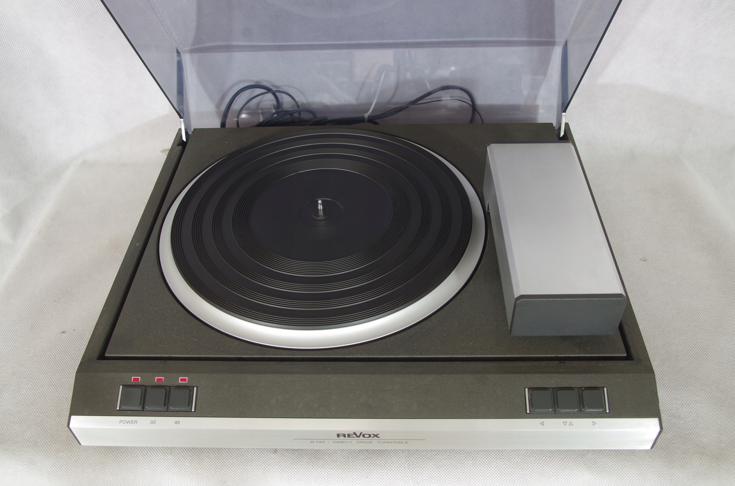 Revox B795, gramofon linearny, automat, DD. Quartz Model B795