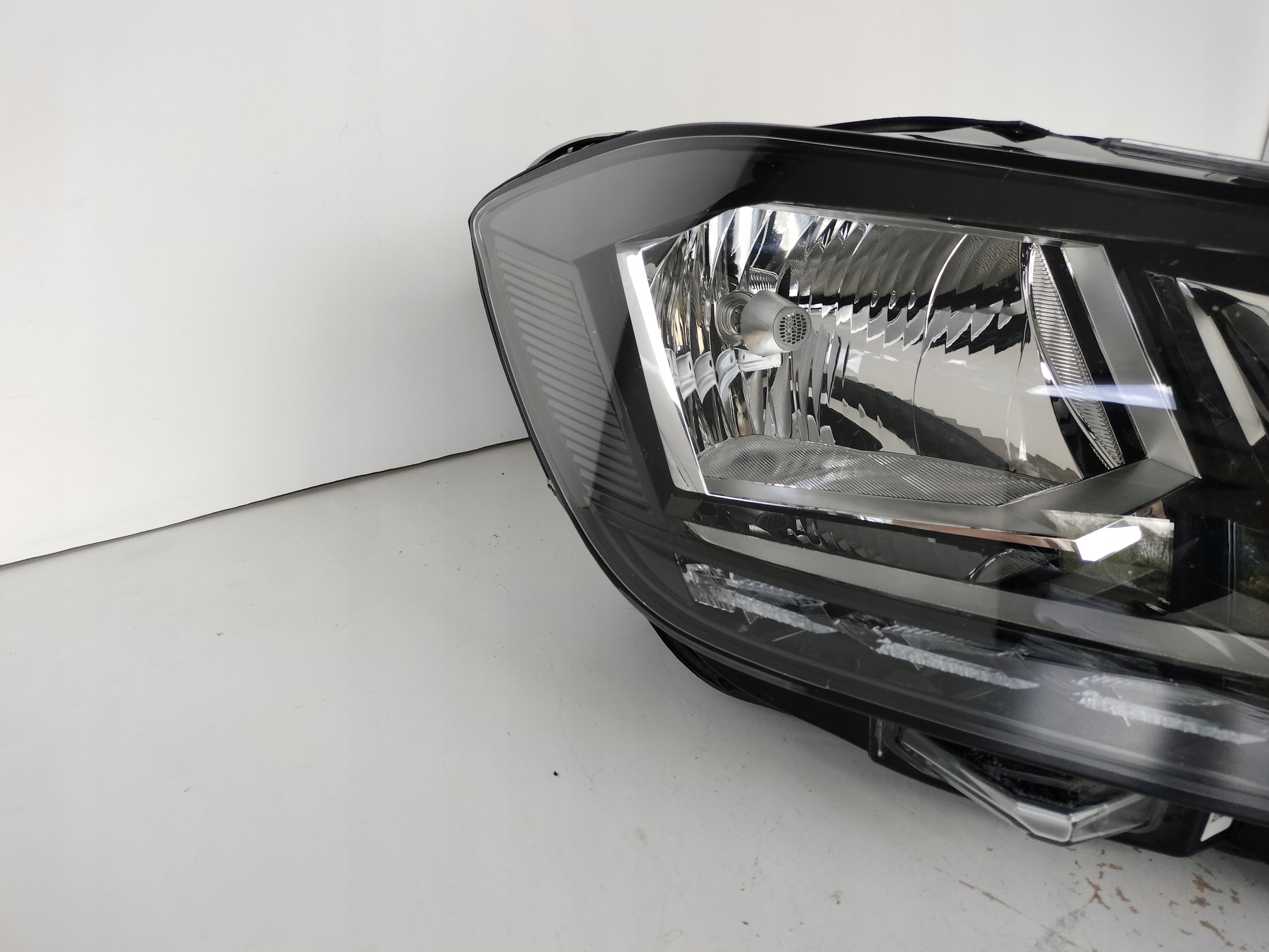 light right REFLEKTOR VW GOLF SPORTSVAN 510 17- LIFT LED